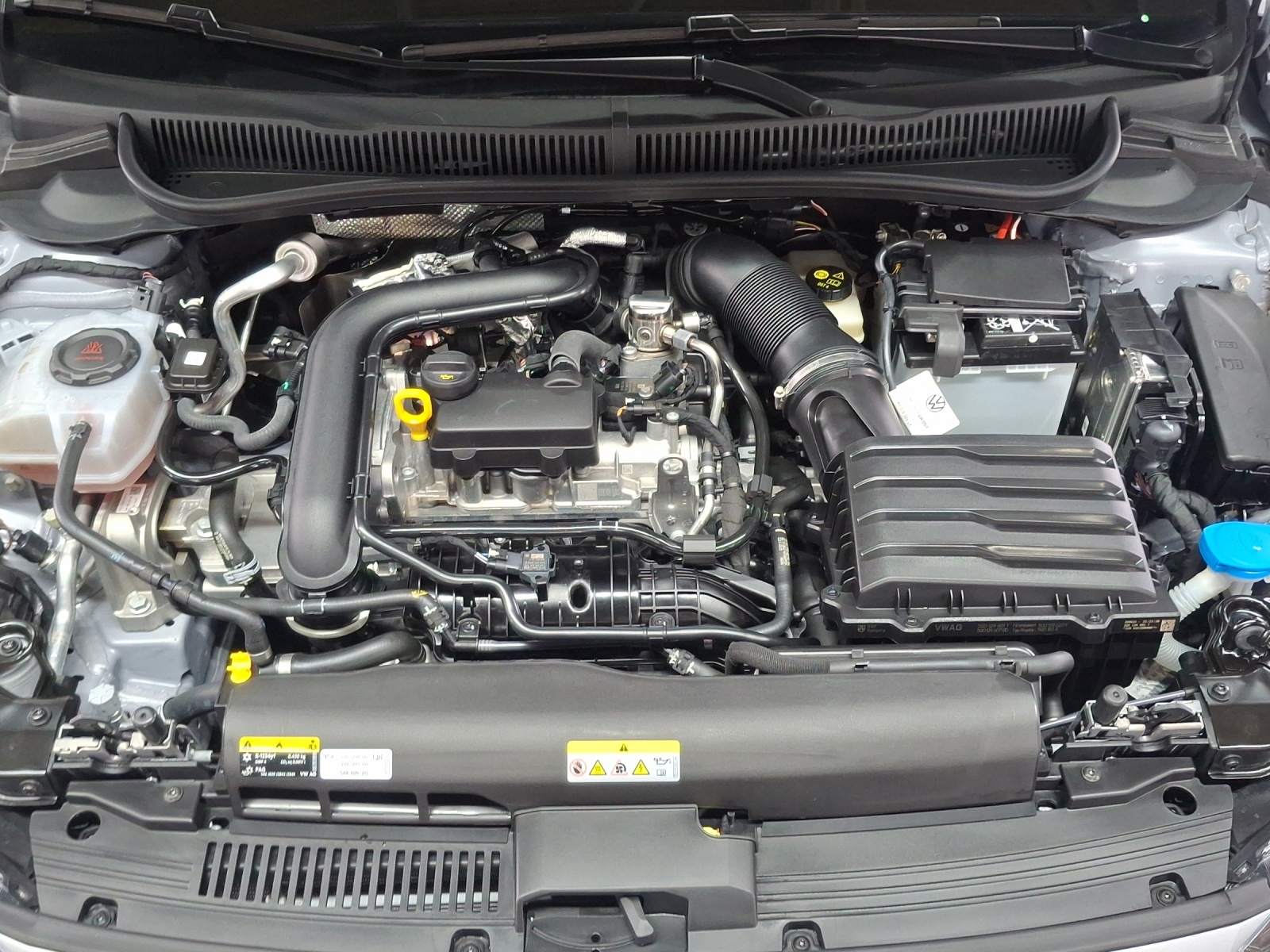 VW Polo 1.0 TSI Life DSG-image-13