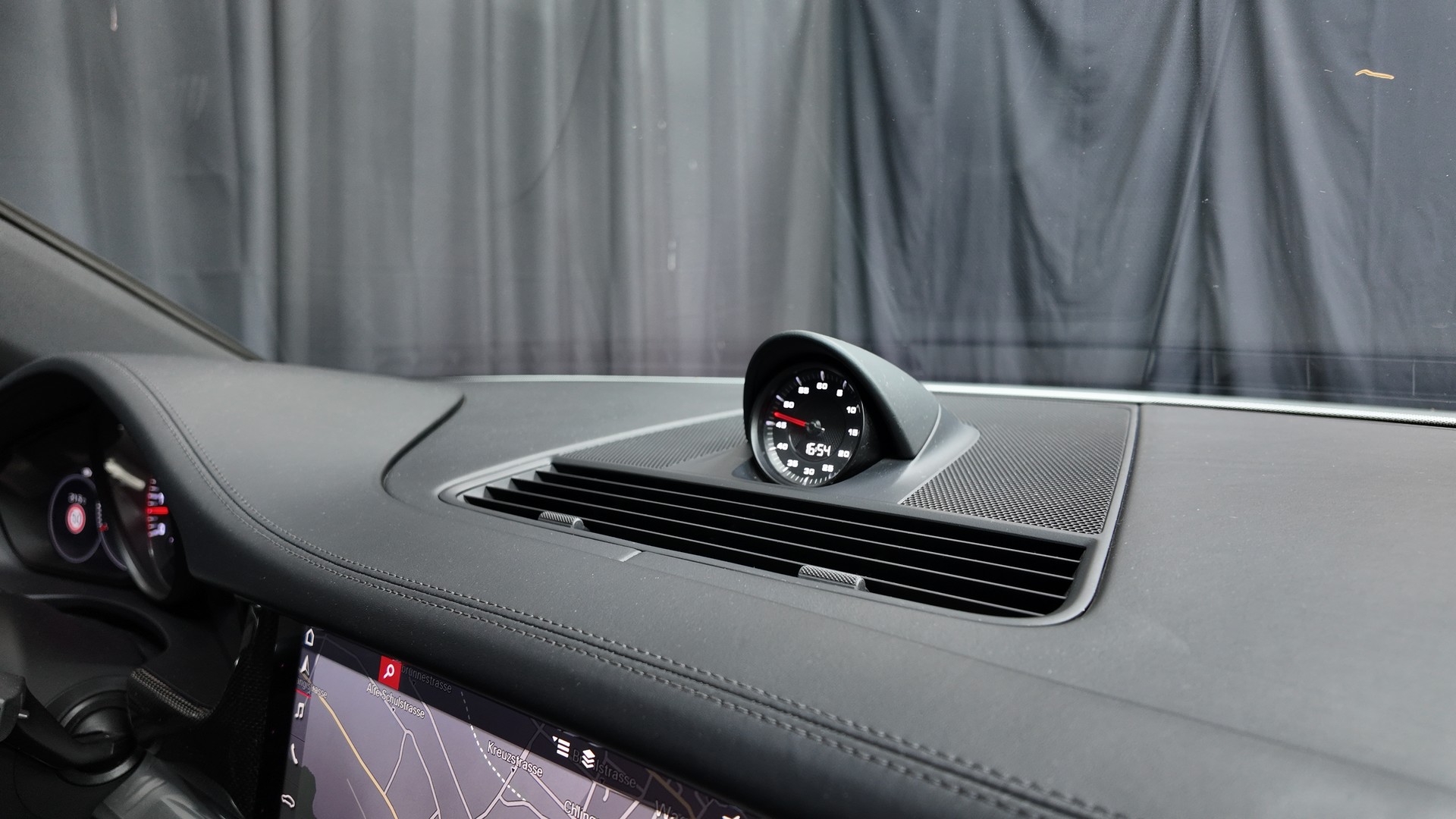 PORSCHE Panamera 4S Sport Turismo PDK Sport Chrono-image-10