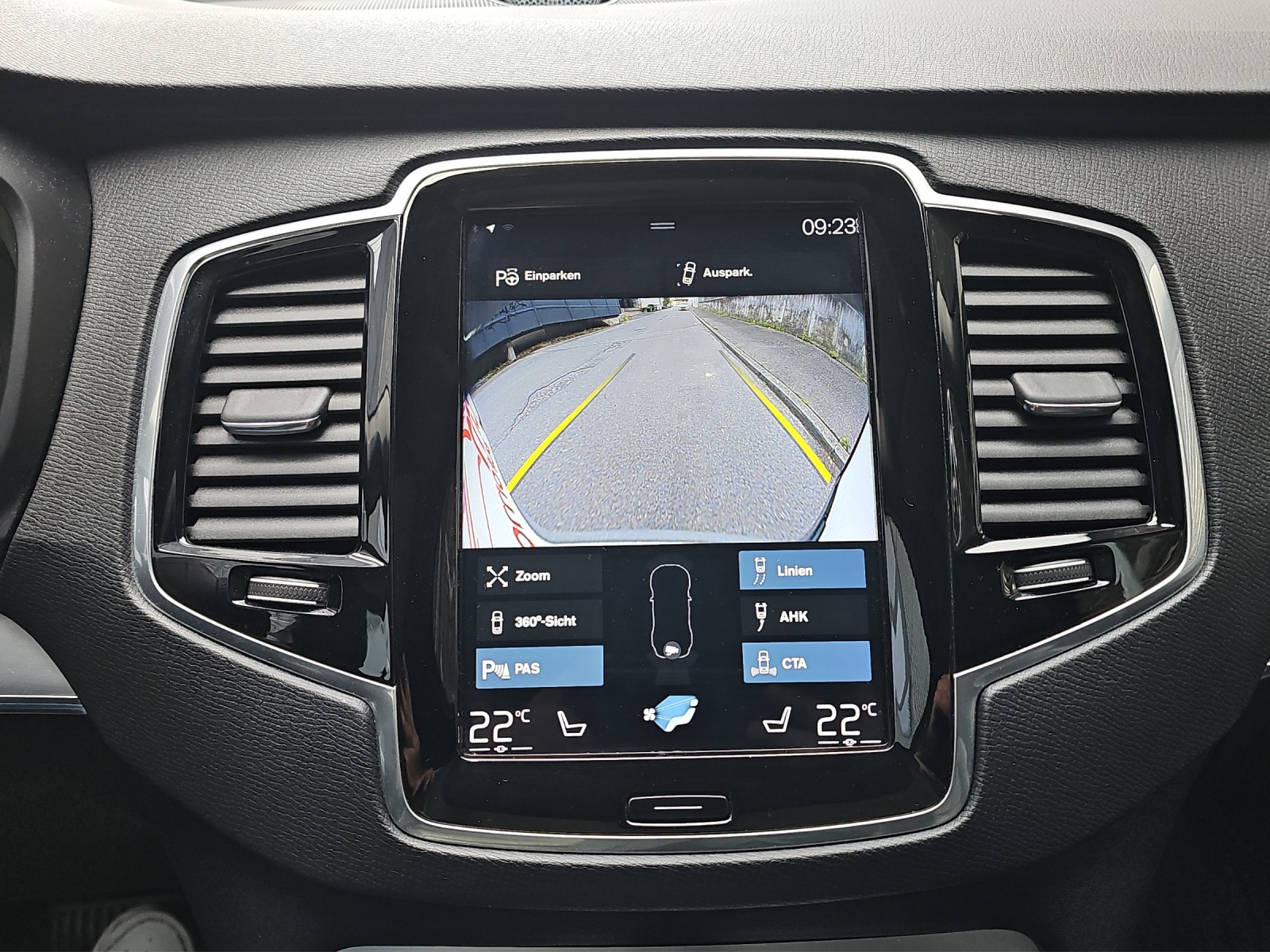 VOLVO XC90 T6 AWD 7P. Momentum Geartronic-image-15