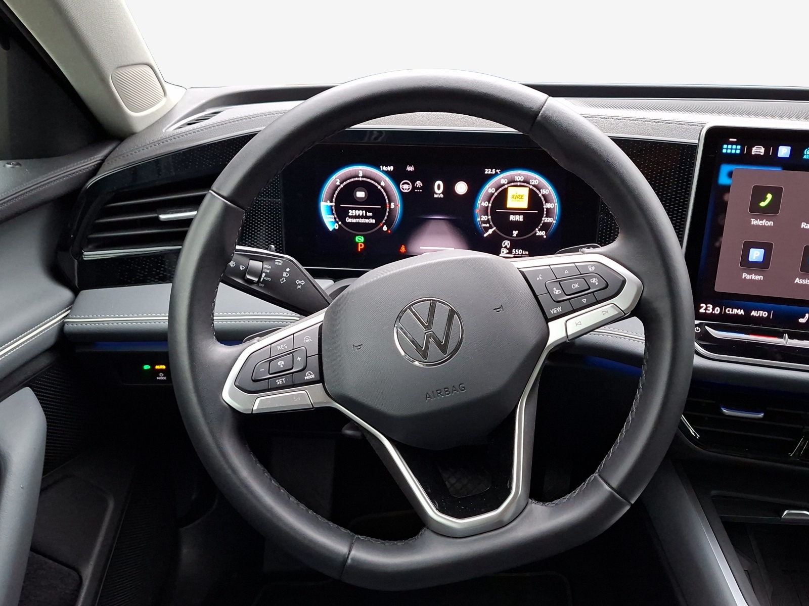 VW Passat Variant 2.0 TDI evo Business DSG-image-9