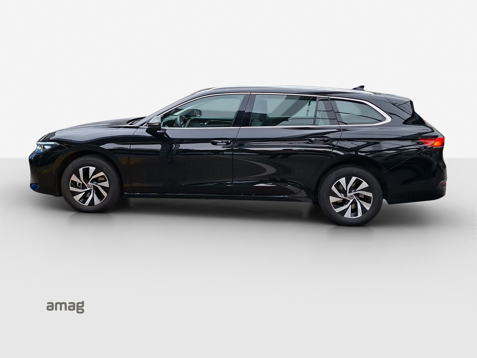 VW Passat Variant 2.0 TDI evo Business DSG-image-1