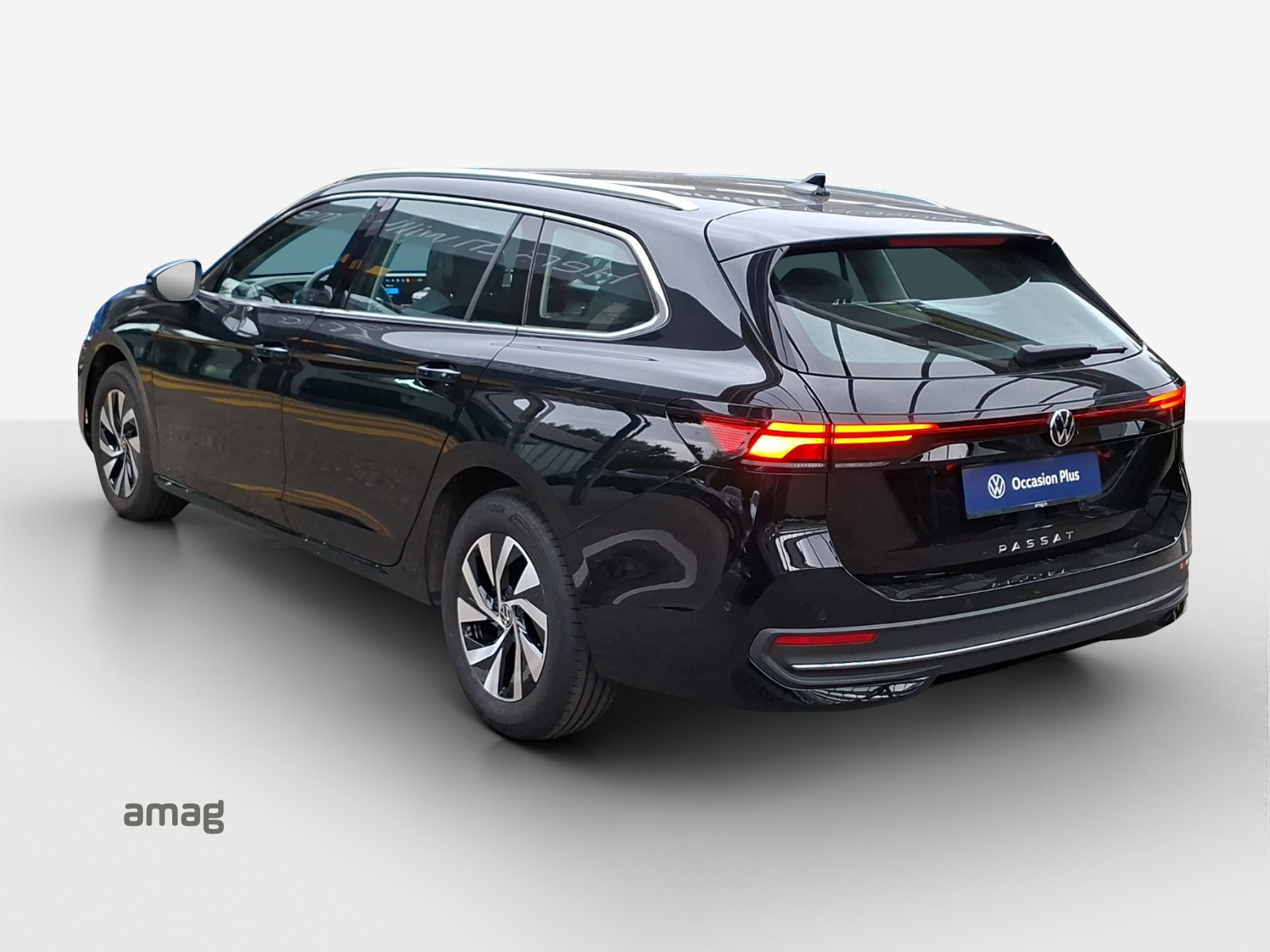VW Passat Variant 2.0 TDI evo Business DSG-image-2