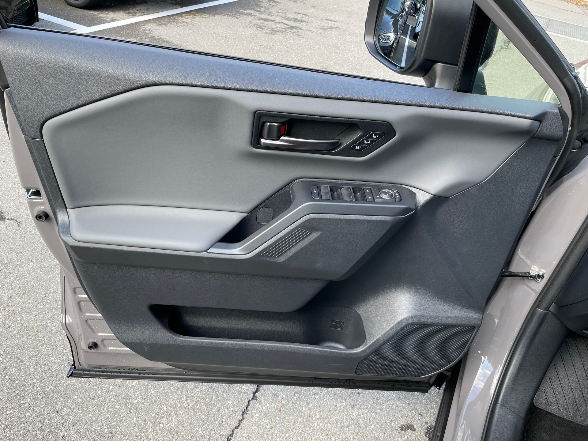 TOYOTA RAV-4 2.5 HSD Style e-CVT 4WD-image-9