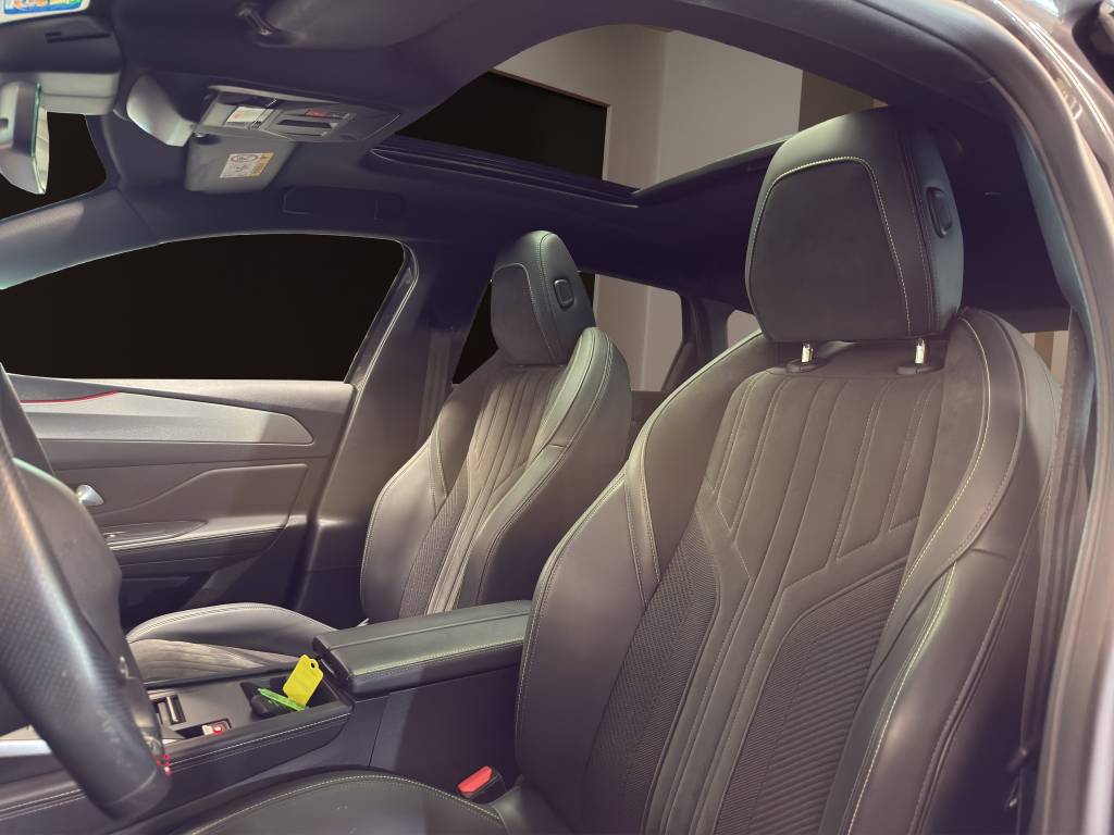 PEUGEOT 308 SW 1.2 Pure Tech GT EAT8-image-14