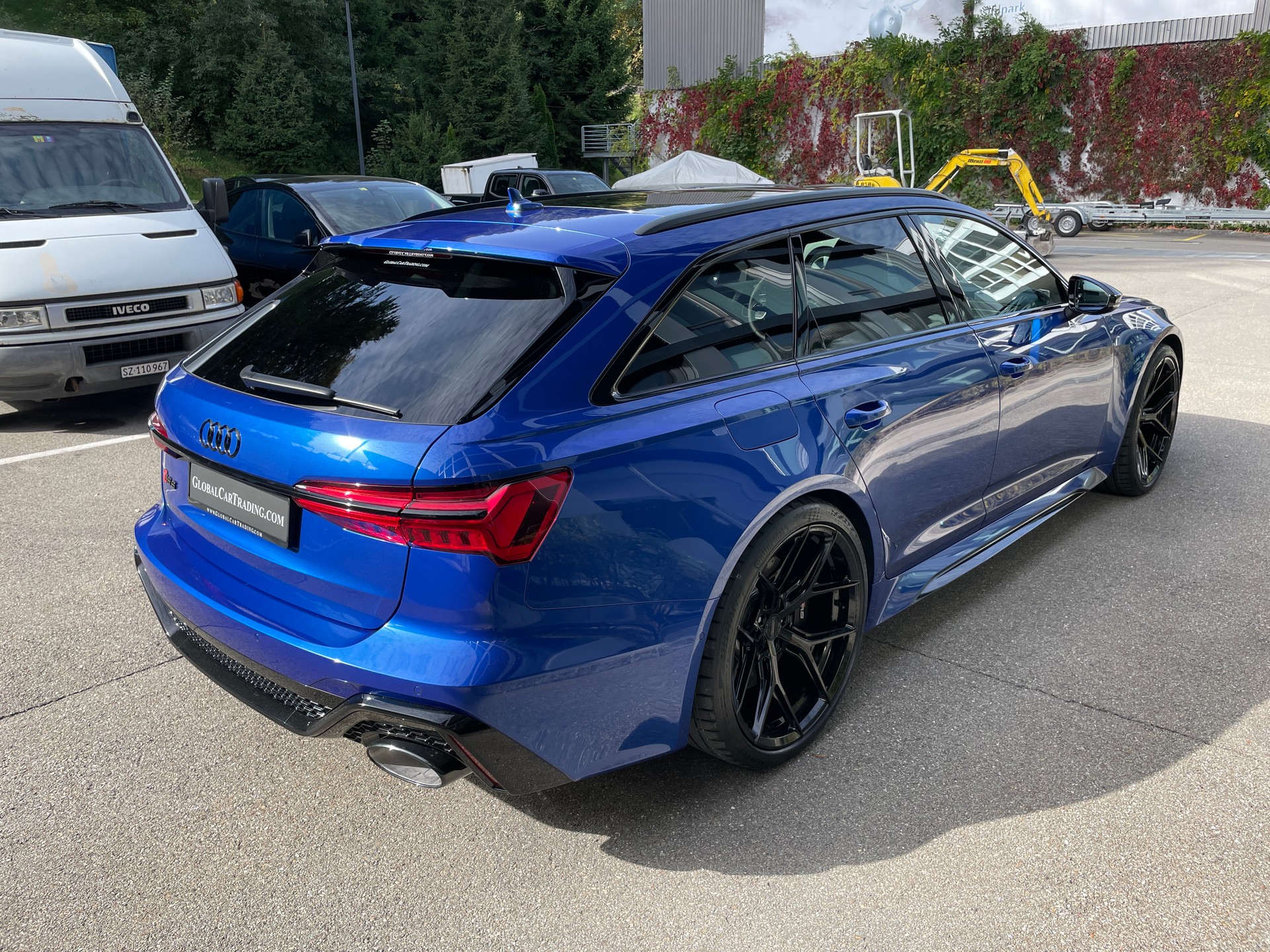 AUDI RS6 Avant 4.0 TFSI V8 quattro-image-3