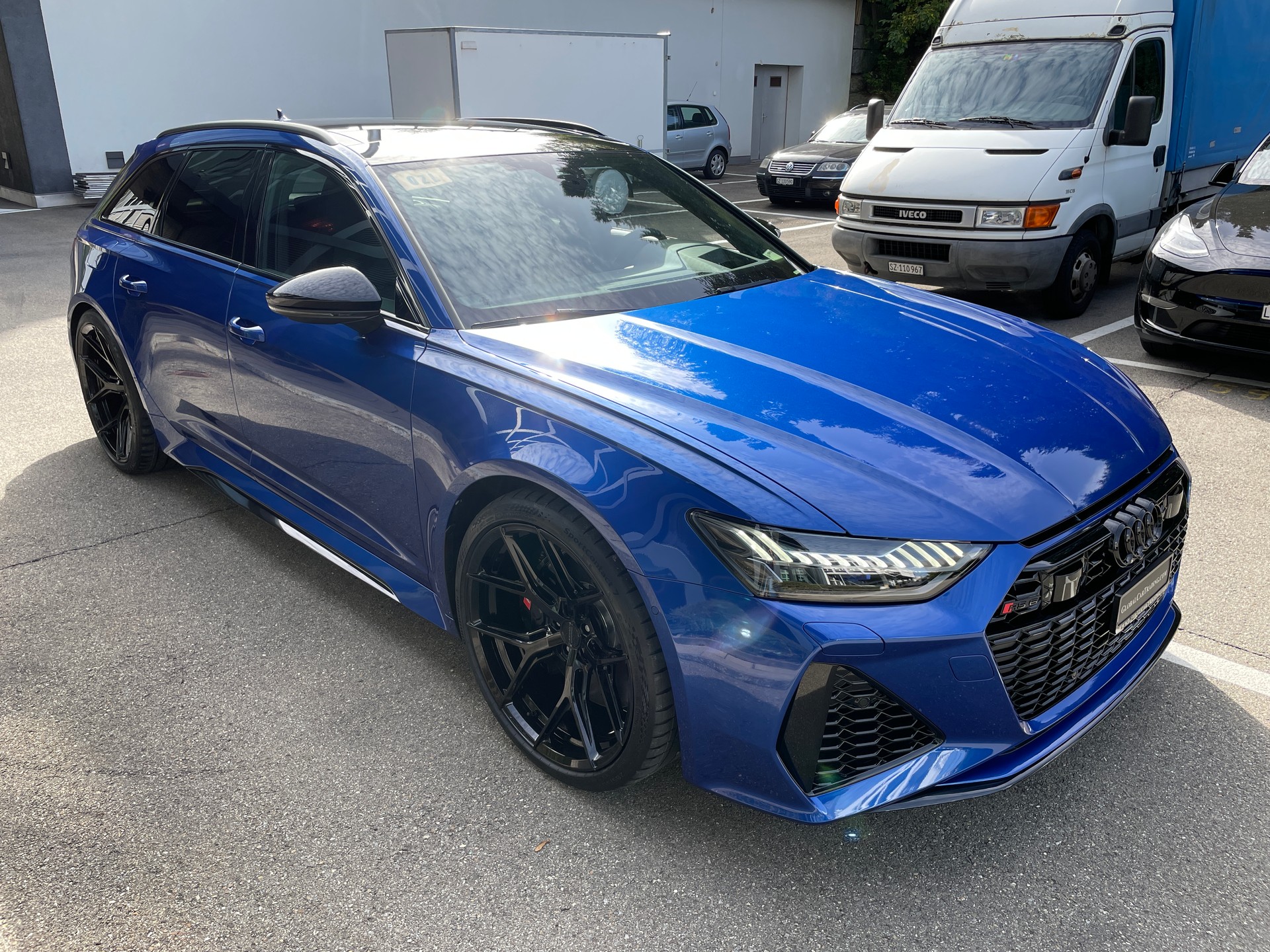 AUDI RS6 Avant 4.0 TFSI V8 quattro-image-2