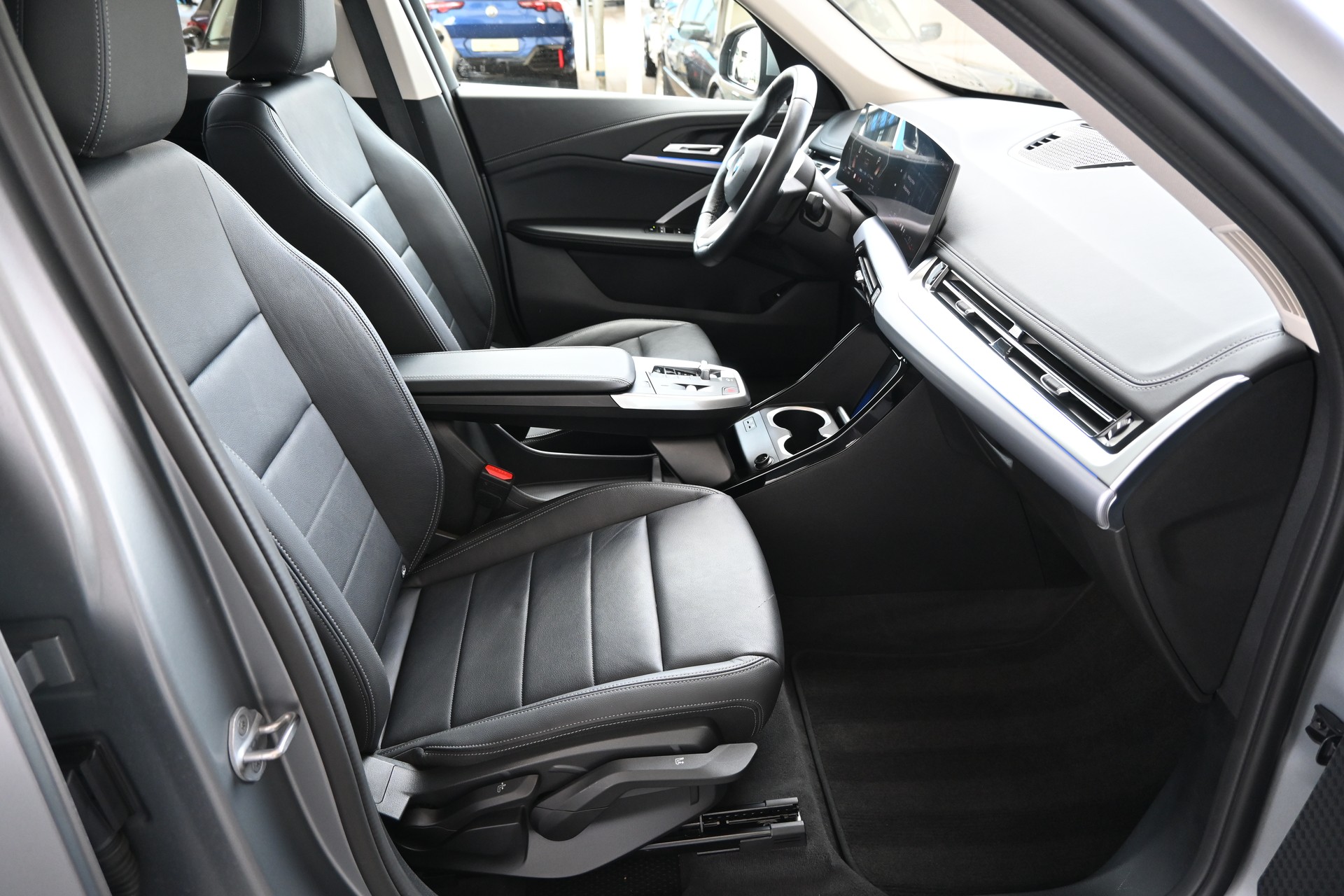 BMW X1 xDrive 23d 48V xLine 4X4 + AHK 2000kg-image-14