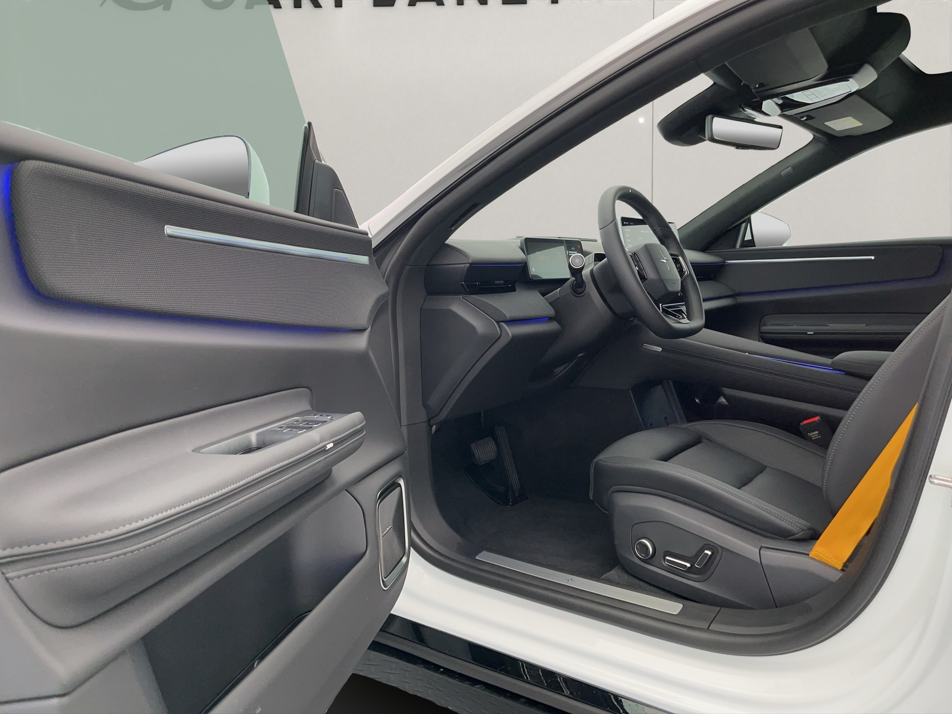 POLESTAR 4 Long Range Dual Motor Performance Prime-image-8