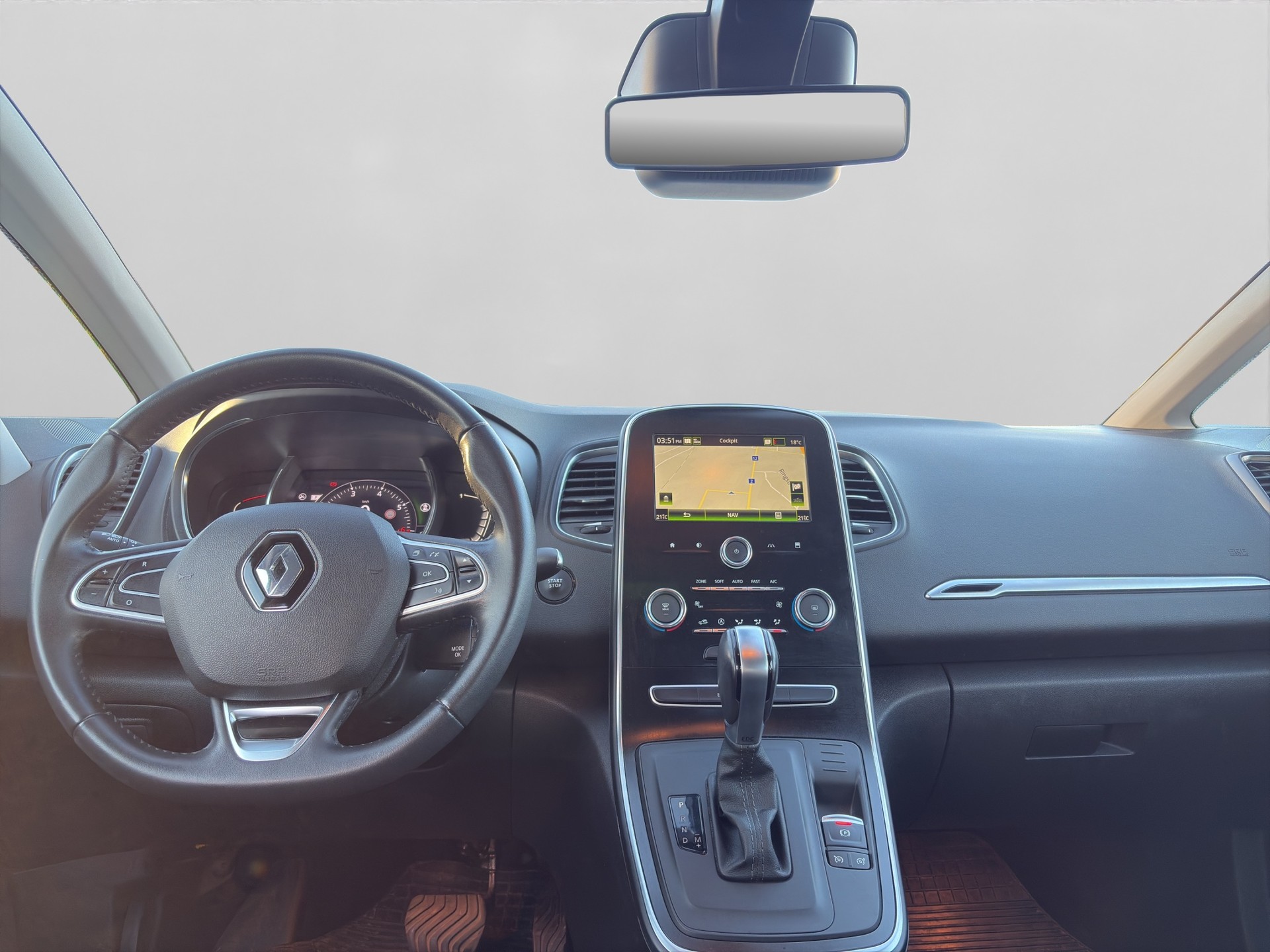 RENAULT Scénic 1.3 16V Turbo Intens EDC-image-9