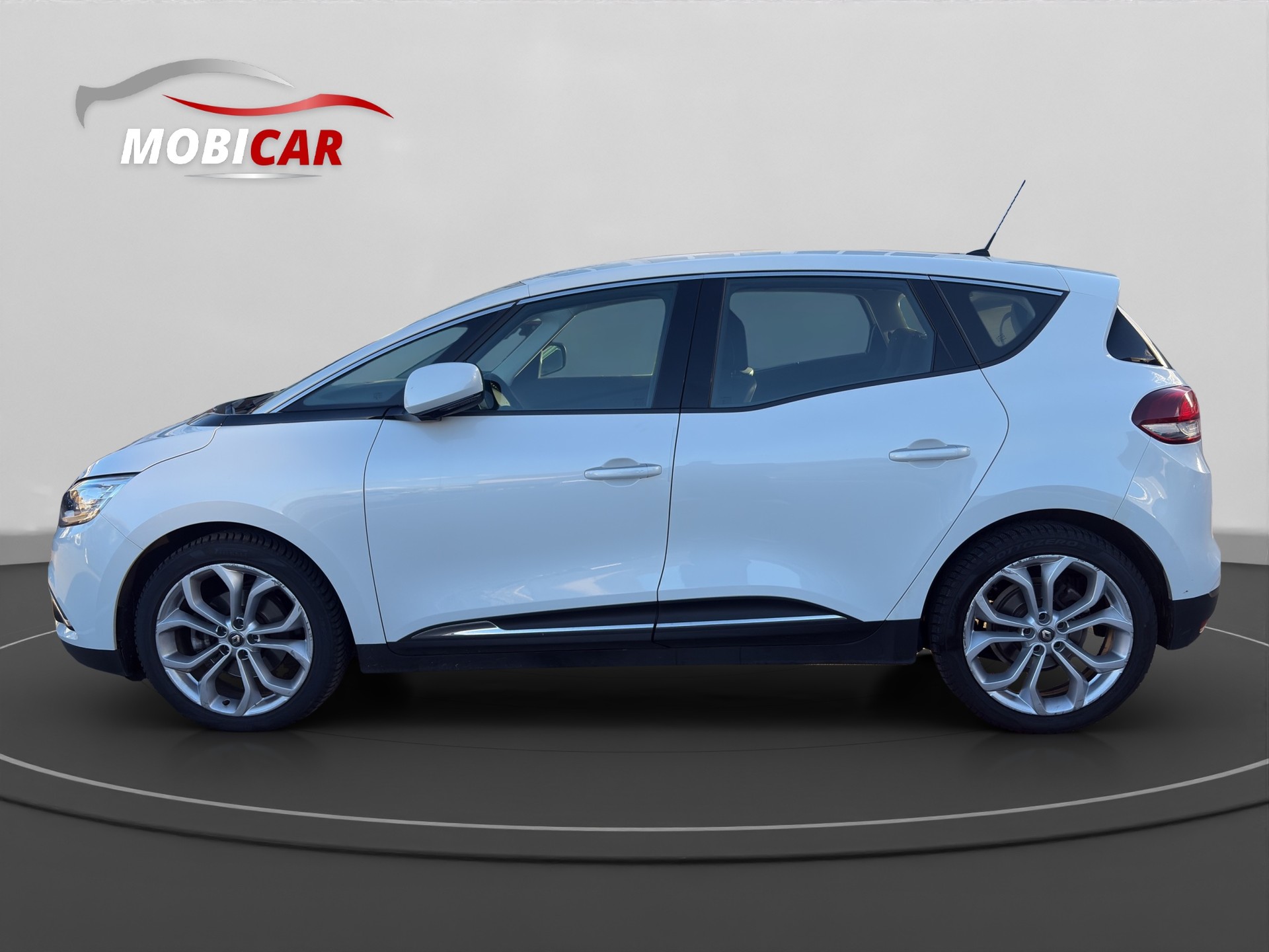 RENAULT Scénic 1.3 16V Turbo Intens EDC-image-1