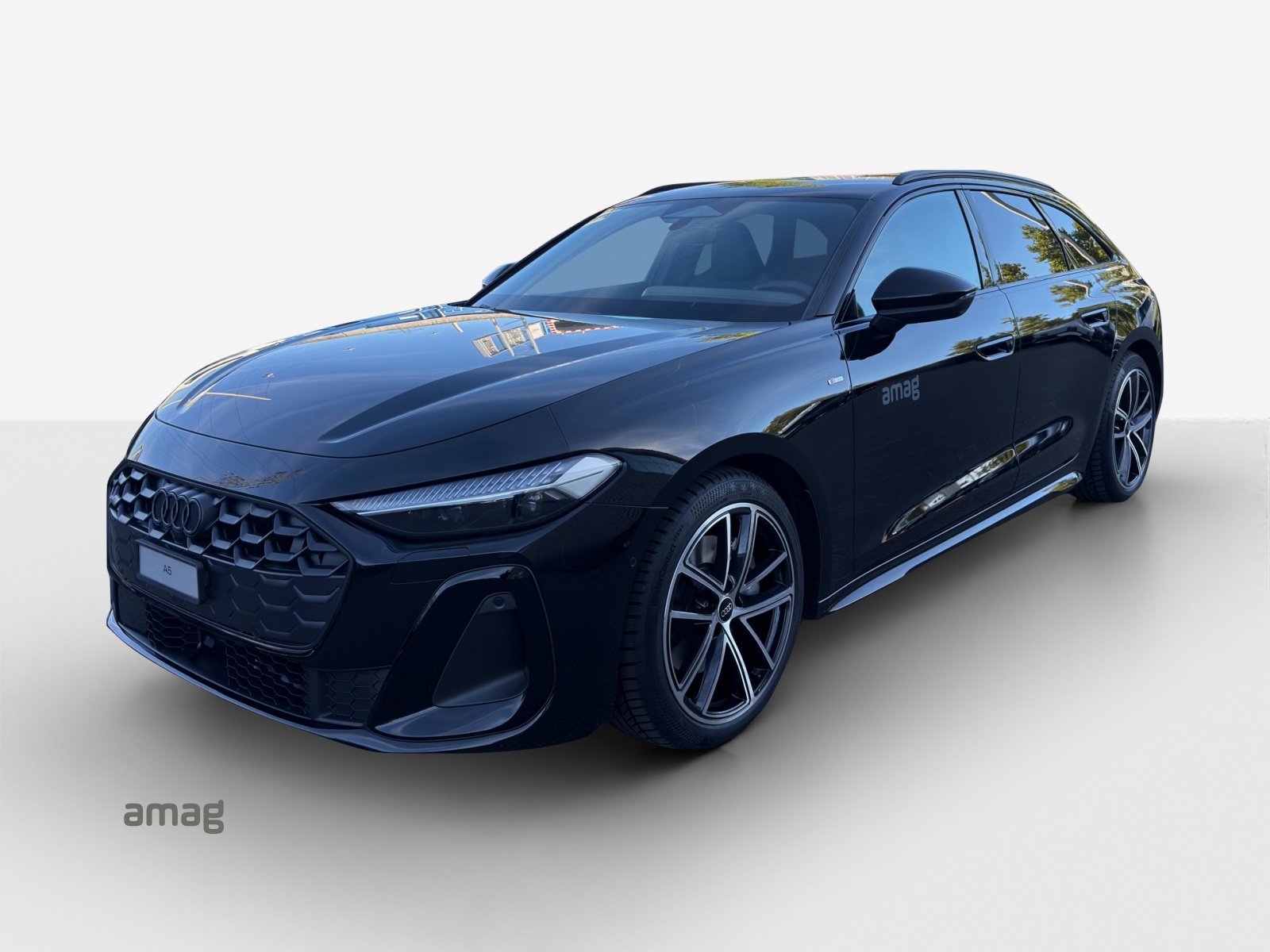 AUDI A5 Avant TDI quattro 150 kW Attraction S tronic-image-0