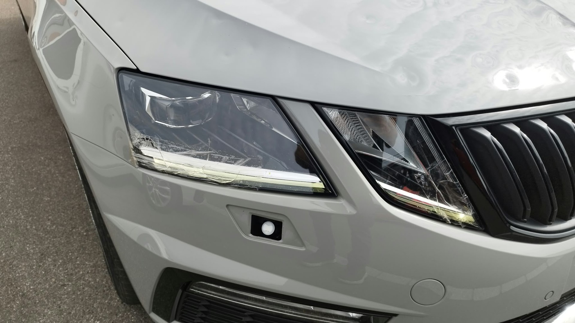 SKODA Octavia Combi 2.0 TSI RS DSG-image-15