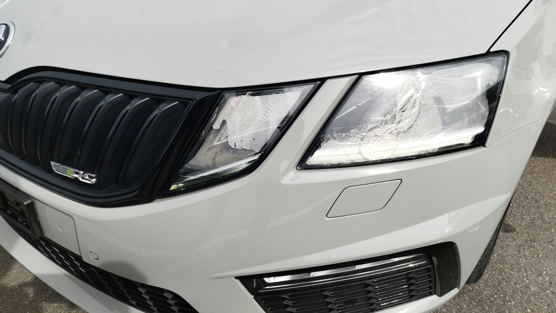 SKODA Octavia Combi 2.0 TSI RS DSG-image-12
