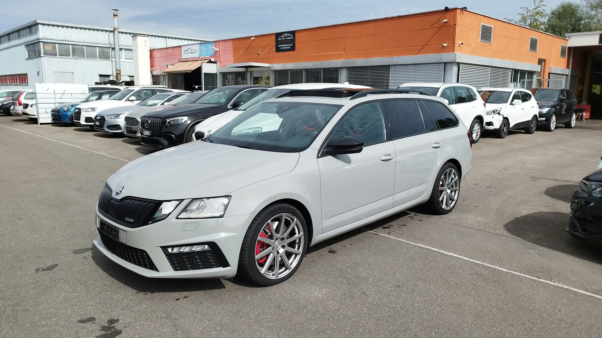 SKODA Octavia Combi 2.0 TSI RS DSG-image-0