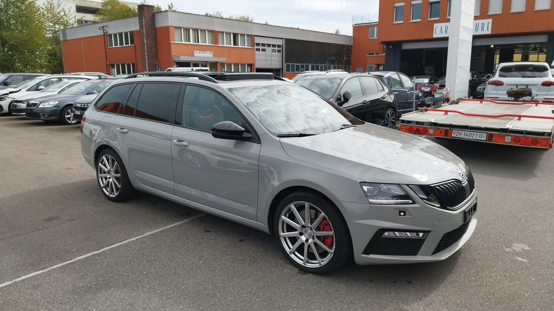SKODA Octavia Combi 2.0 TSI RS DSG-image-3