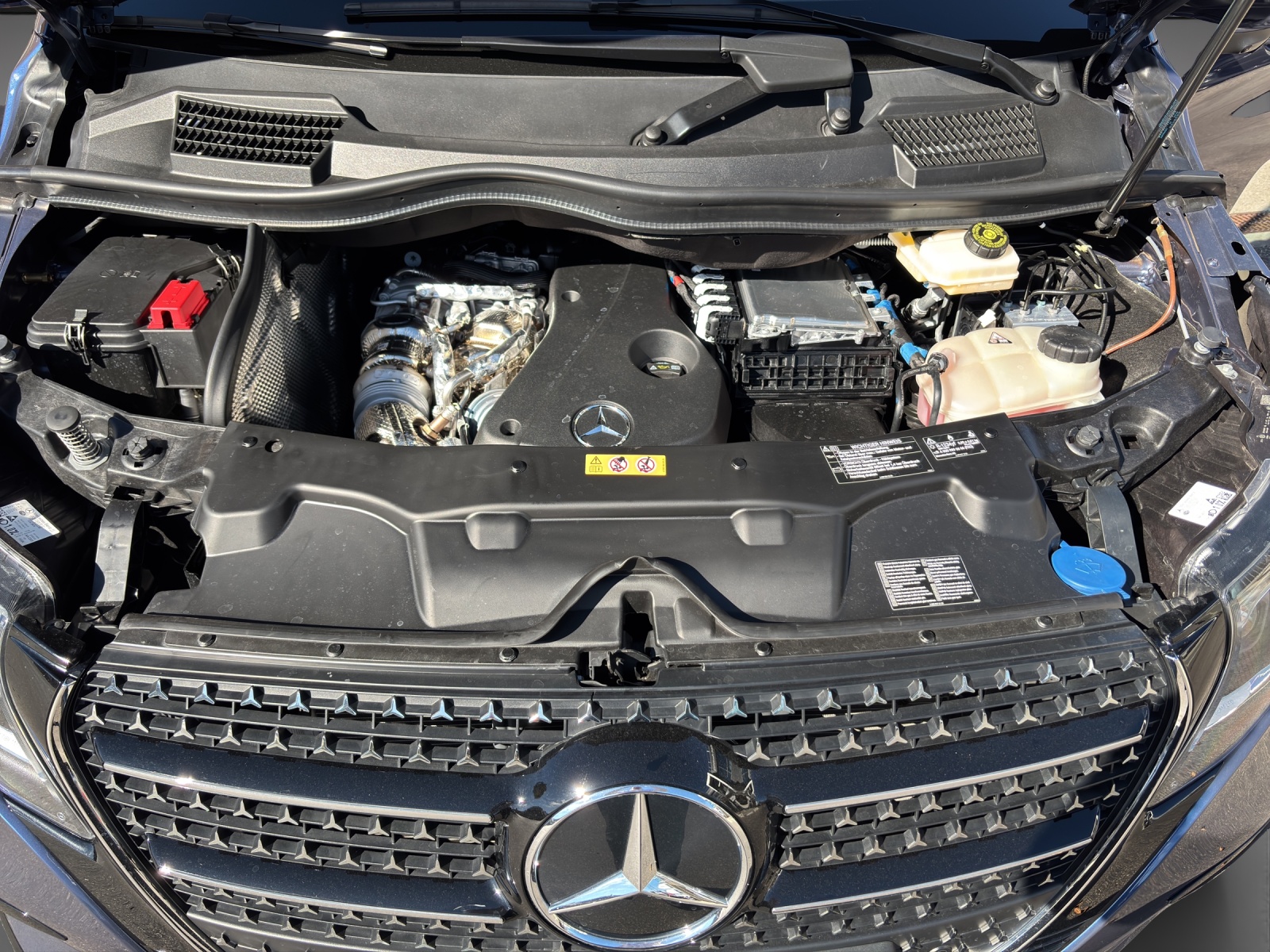 MERCEDES-BENZ V 250 d lang Avantgarde 4Matic G-Tronic-image-11