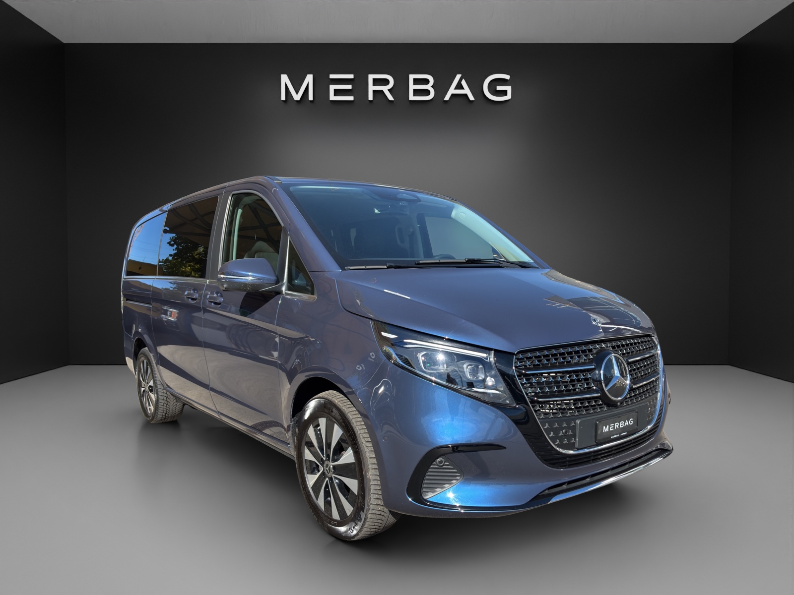 MERCEDES-BENZ V 250 d lang Avantgarde 4Matic G-Tronic-image-0