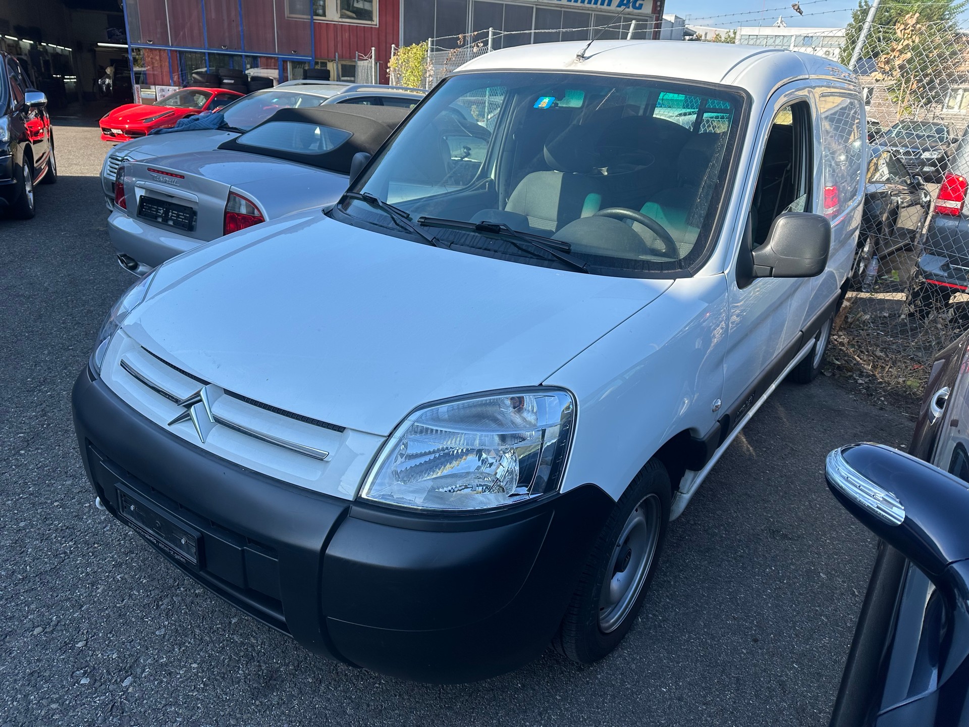 CITROEN Berlingo 1.4 600-image-1