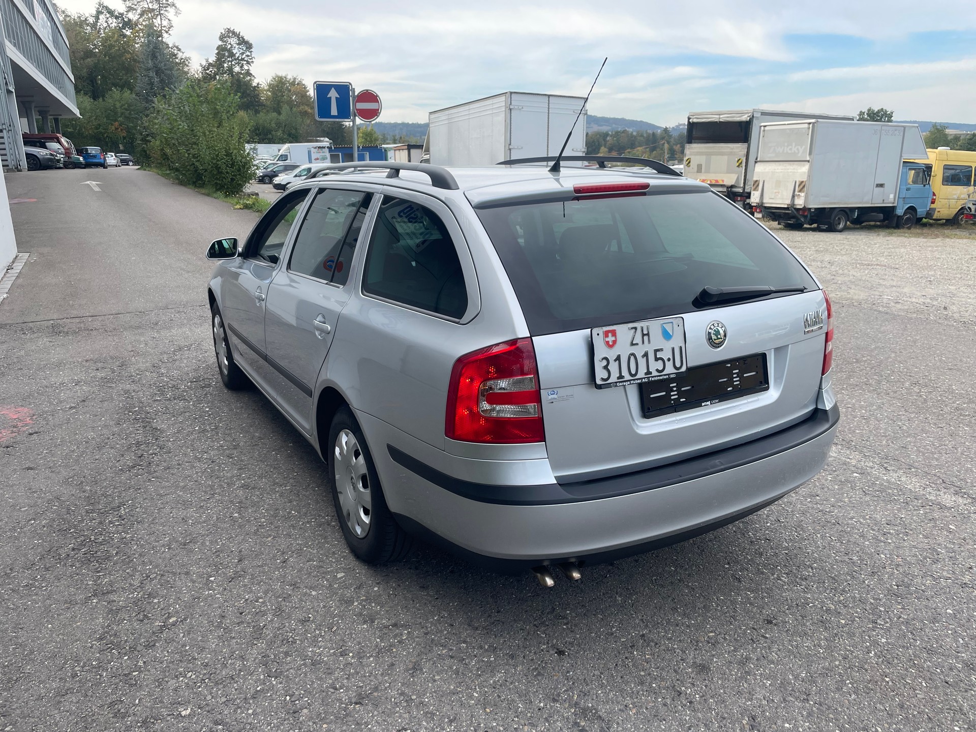 SKODA Octavia 1.9 TDI Swiss Ice Hockey 4x4-image-5