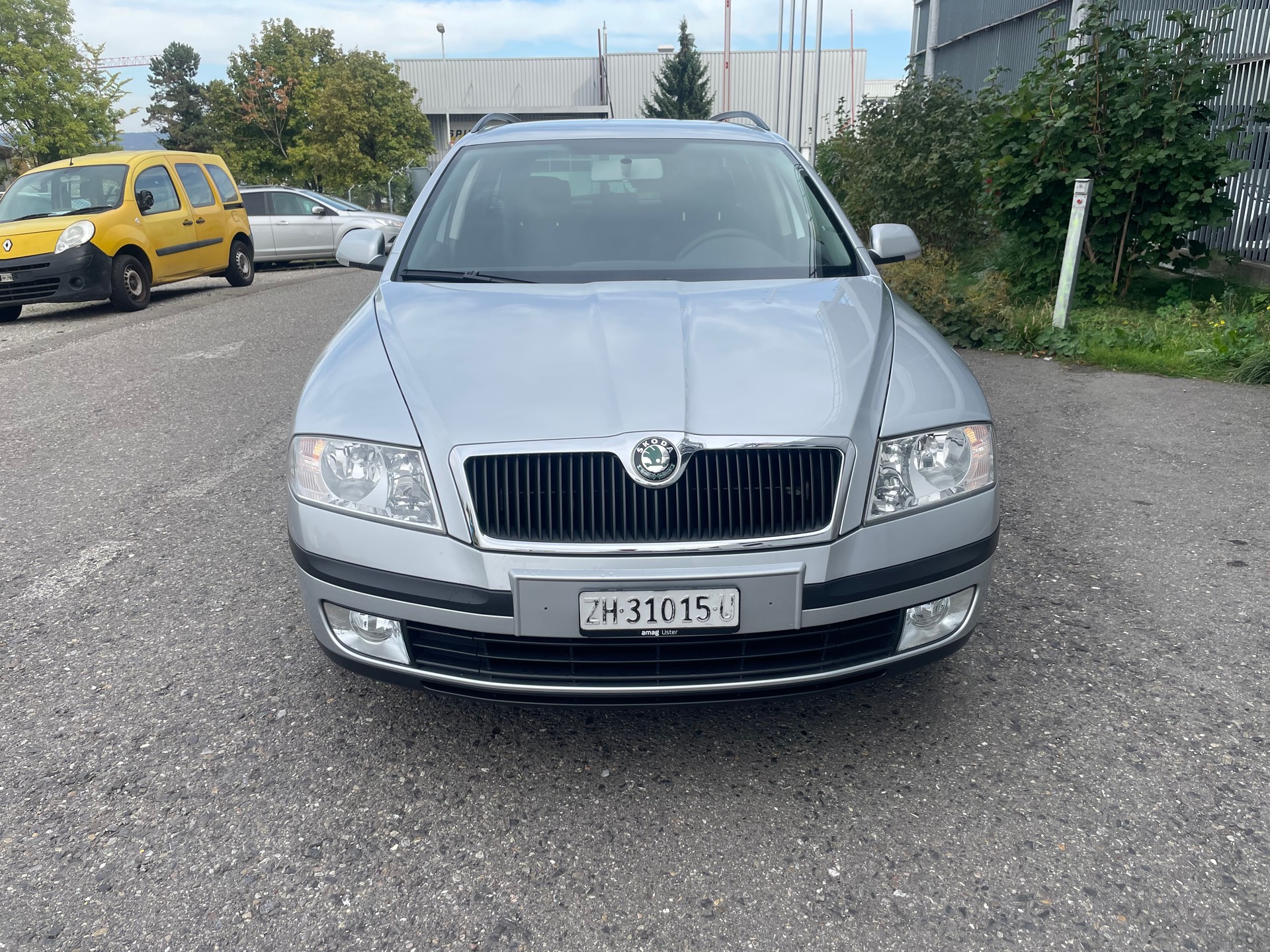 SKODA Octavia 1.9 TDI Swiss Ice Hockey 4x4-image-1