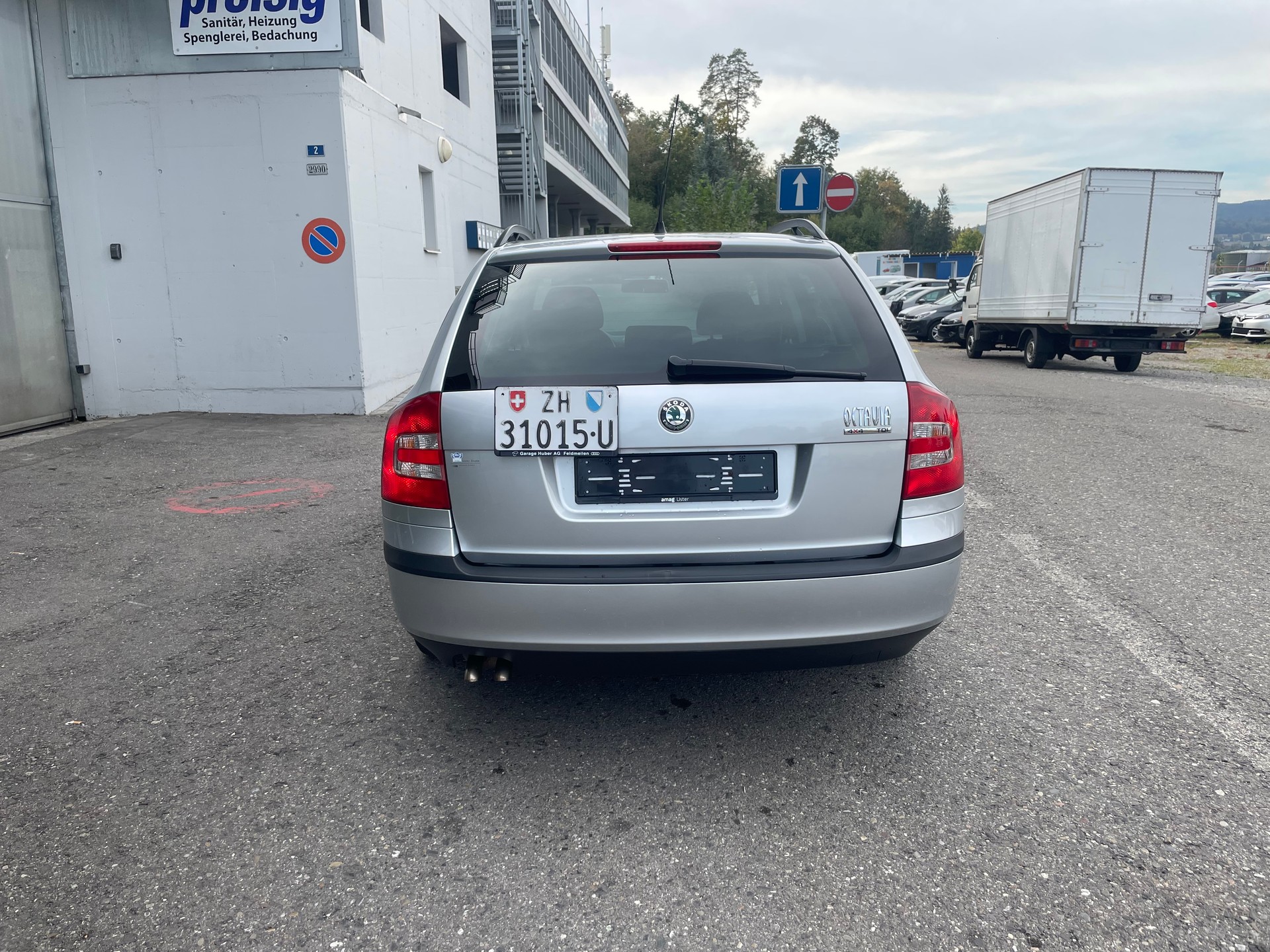 SKODA Octavia 1.9 TDI Swiss Ice Hockey 4x4-image-4
