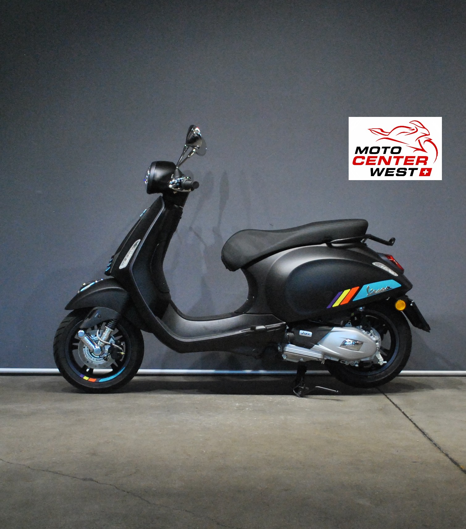 PIAGGIO Vespa 125 Primavera ABS-showroom-element-2