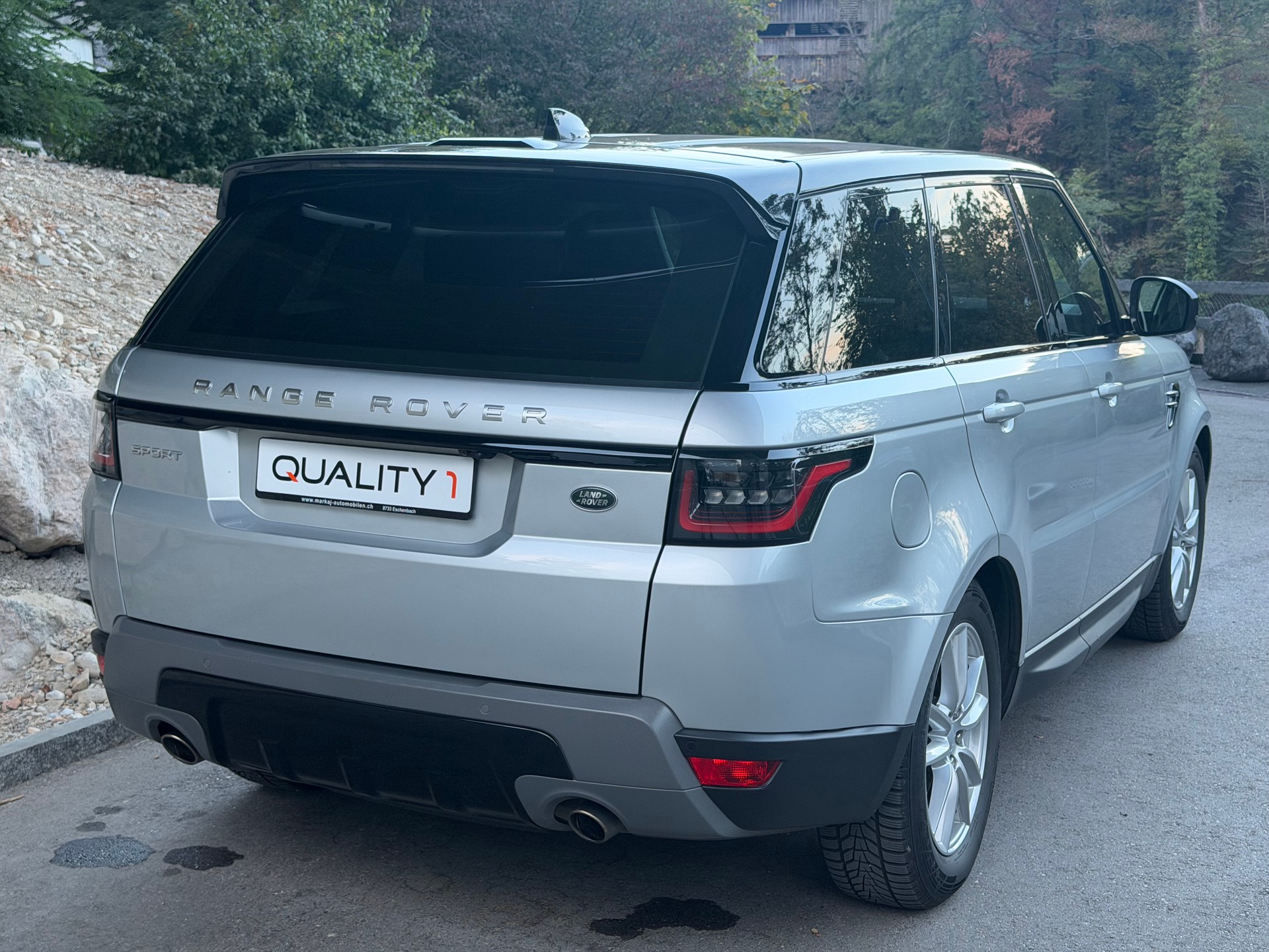LAND ROVER Range Rover Sport 2.0 Si4 S Automatic-image-3