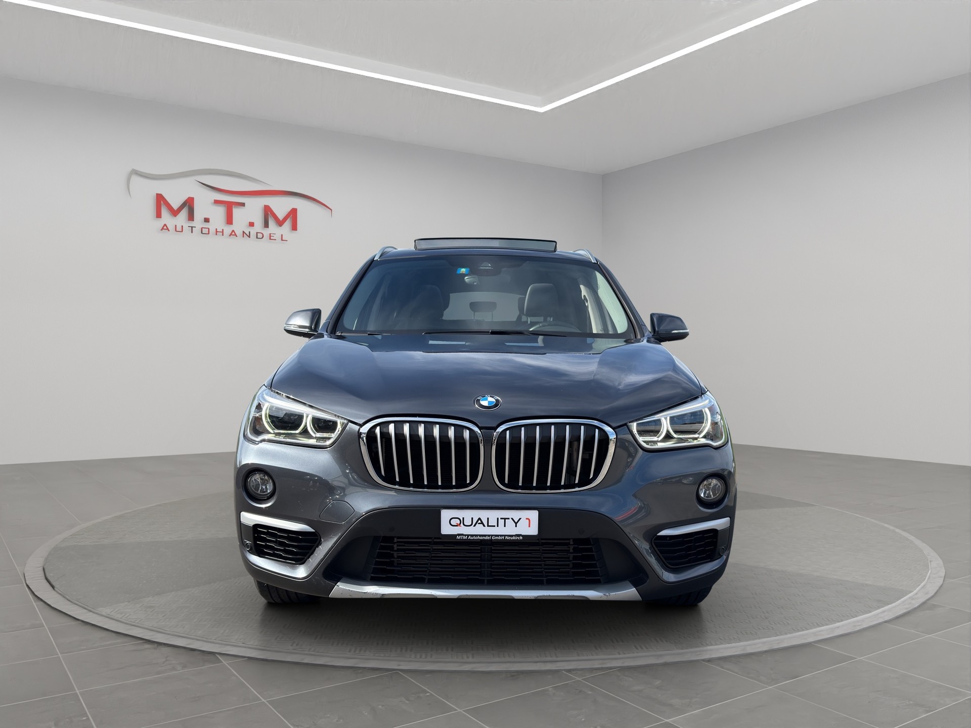BMW X1 xDrive 20i xLine Steptronic-image-2