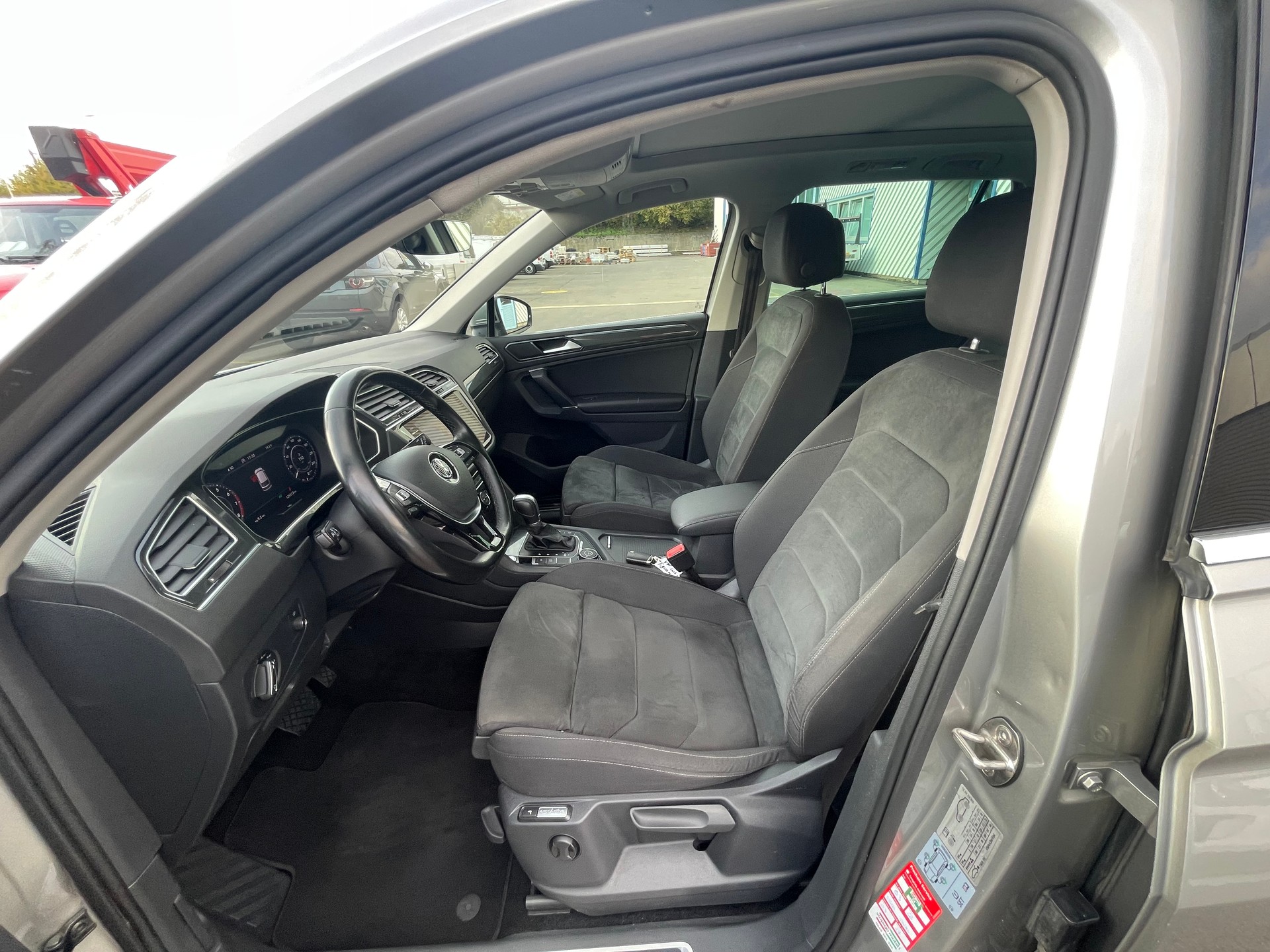VW Tiguan 2.0TSI Highline 4Motion DSG-image-10