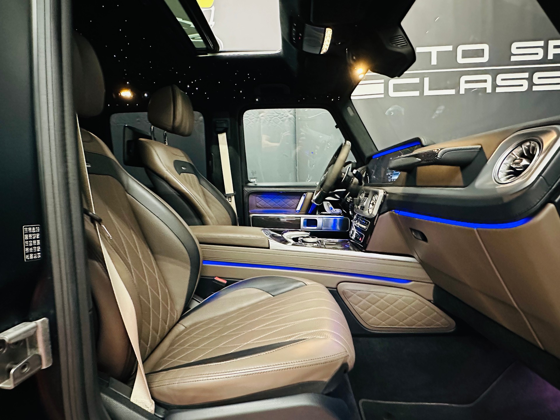 MERCEDES-BENZ G 63 AMG Speedshift Plus G-Tronic-image-12