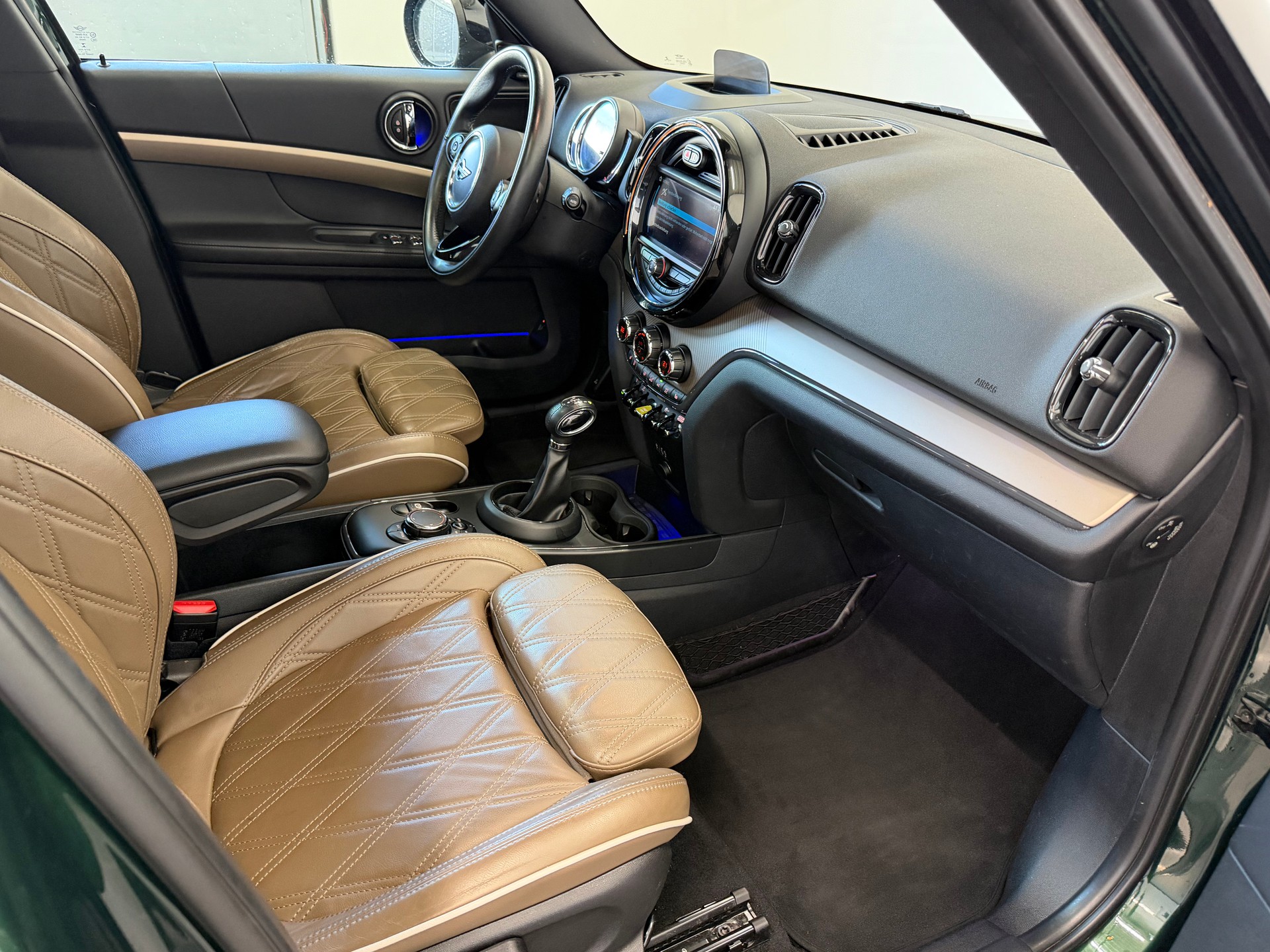 MINI Countryman Cooper S E ALL4 Steptronic-image-11