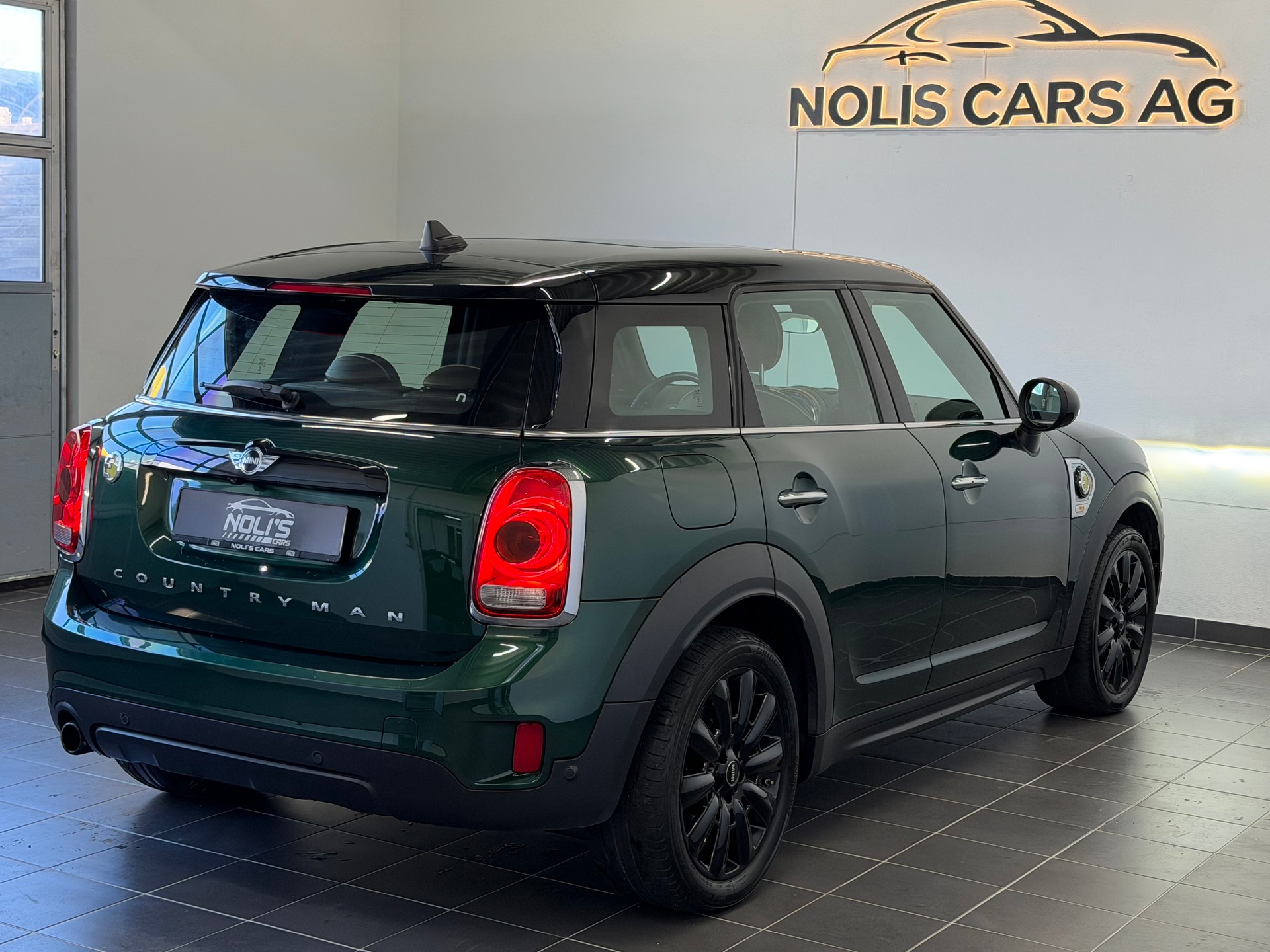 MINI Countryman Cooper S E ALL4 Steptronic-image-6