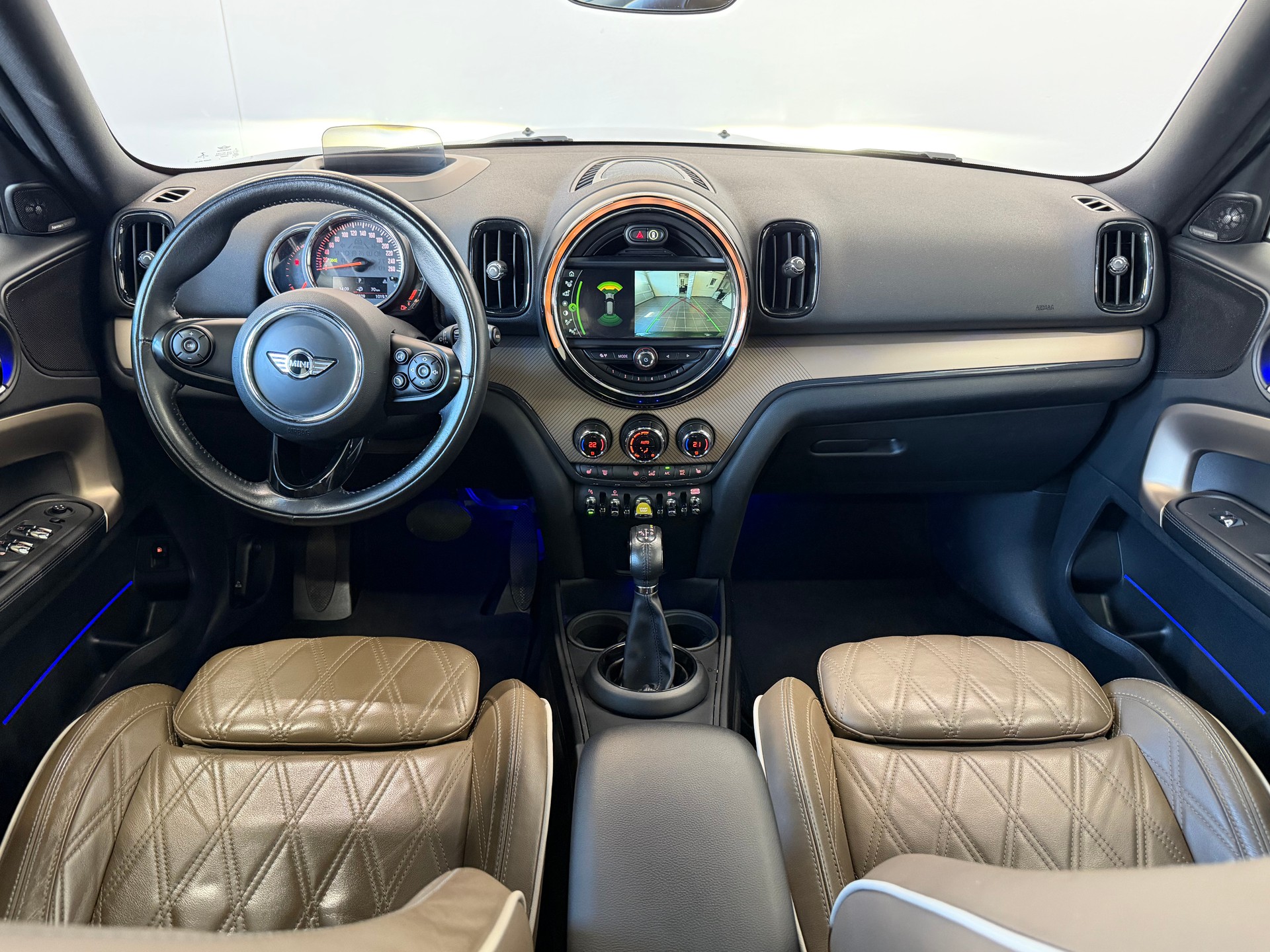 MINI Countryman Cooper S E ALL4 Steptronic-image-8