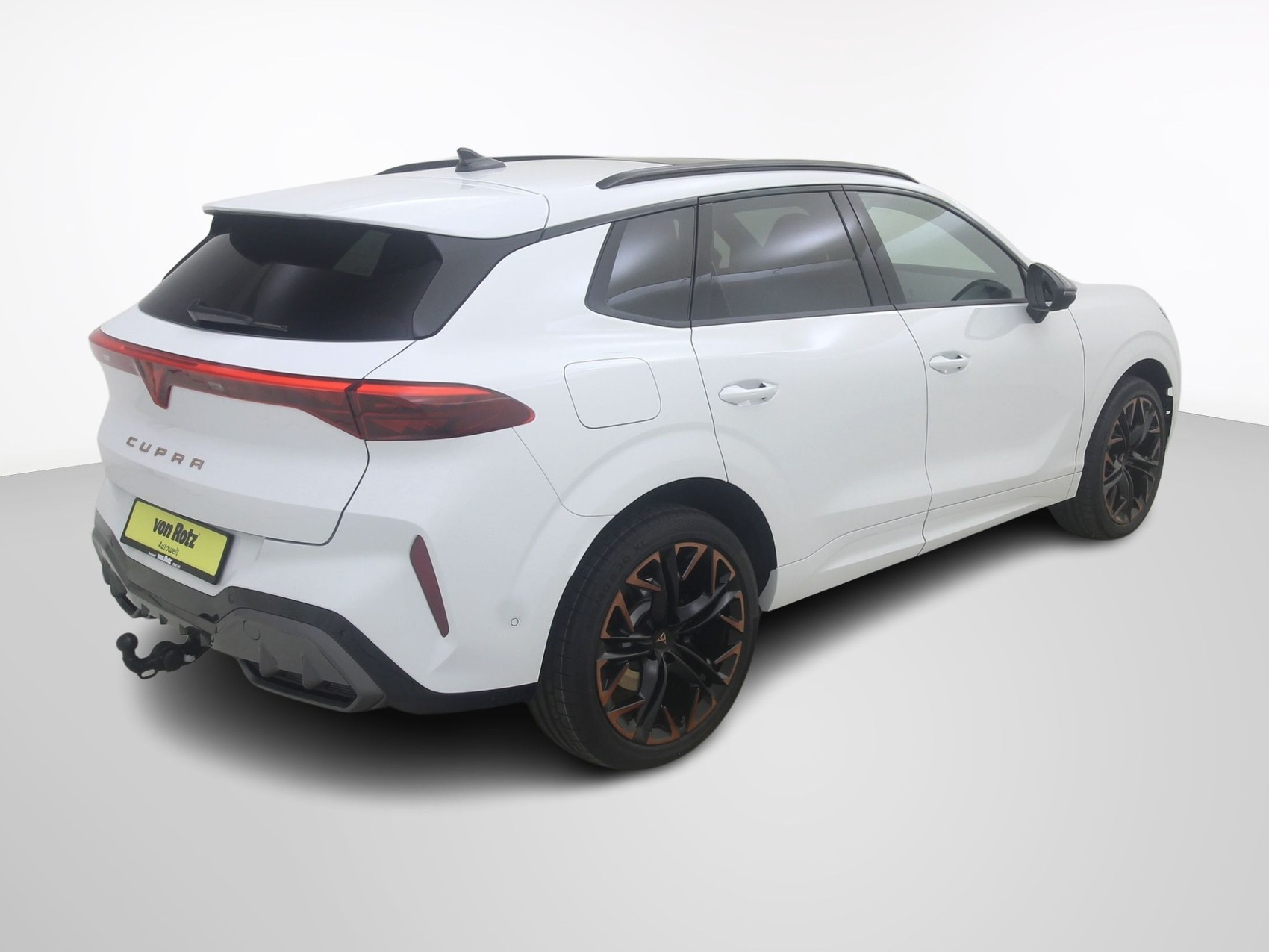 CUPRA Terramar 1.5 e-Plug-in-HYBRID VZ DSG-image-4