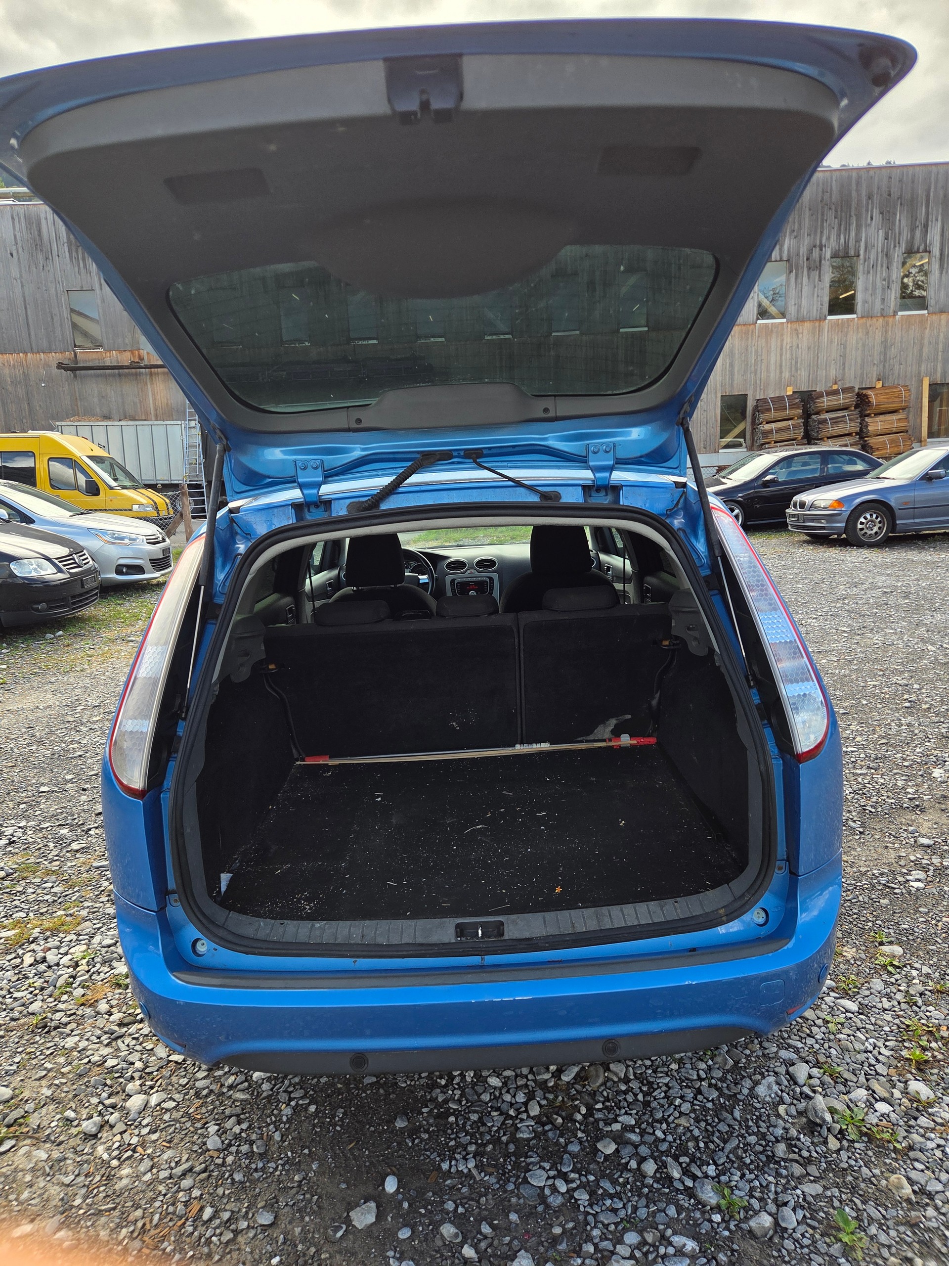 FORD Focus 1.8i Carving-image-8