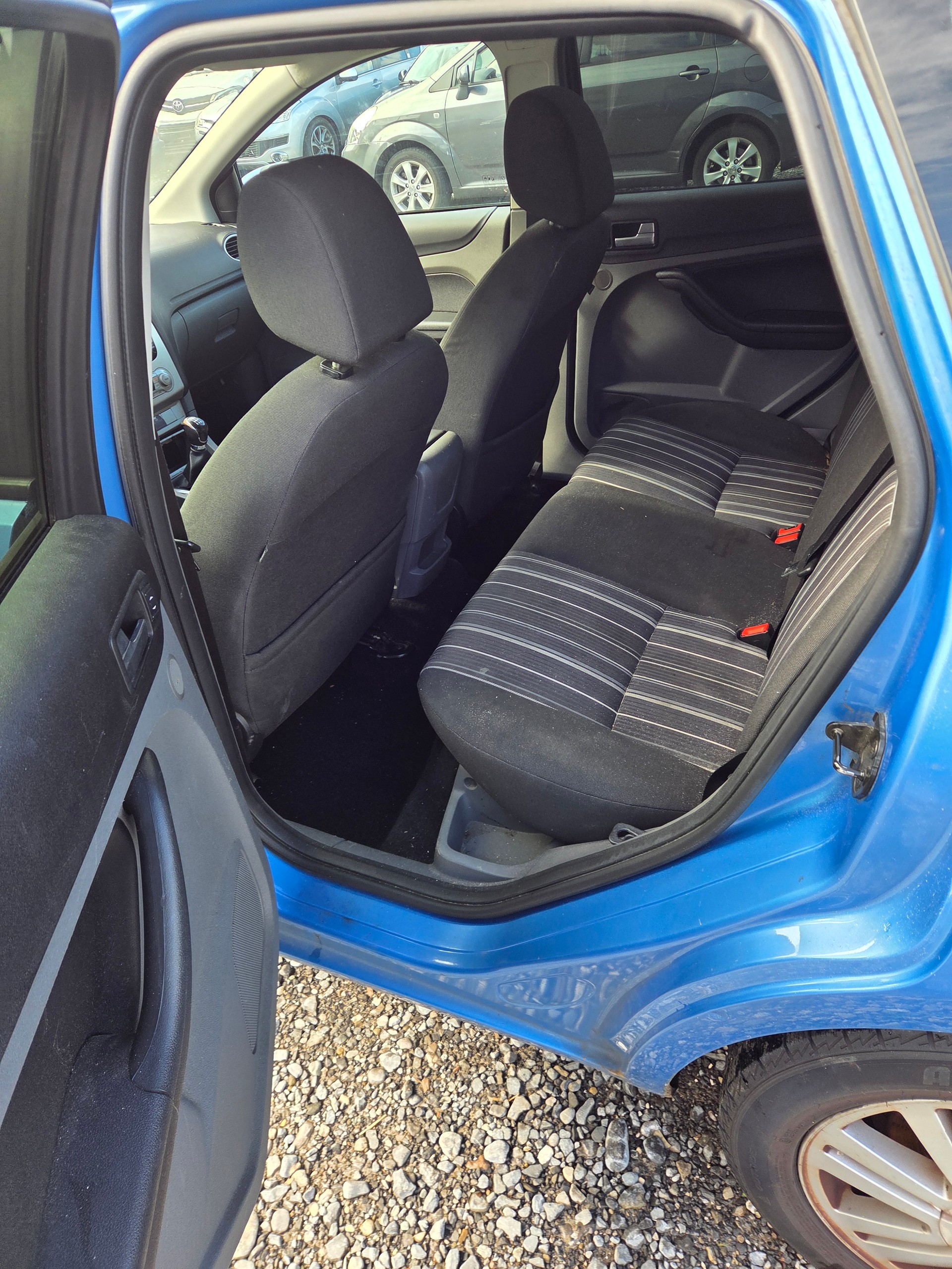 FORD Focus 1.8i Carving-image-4