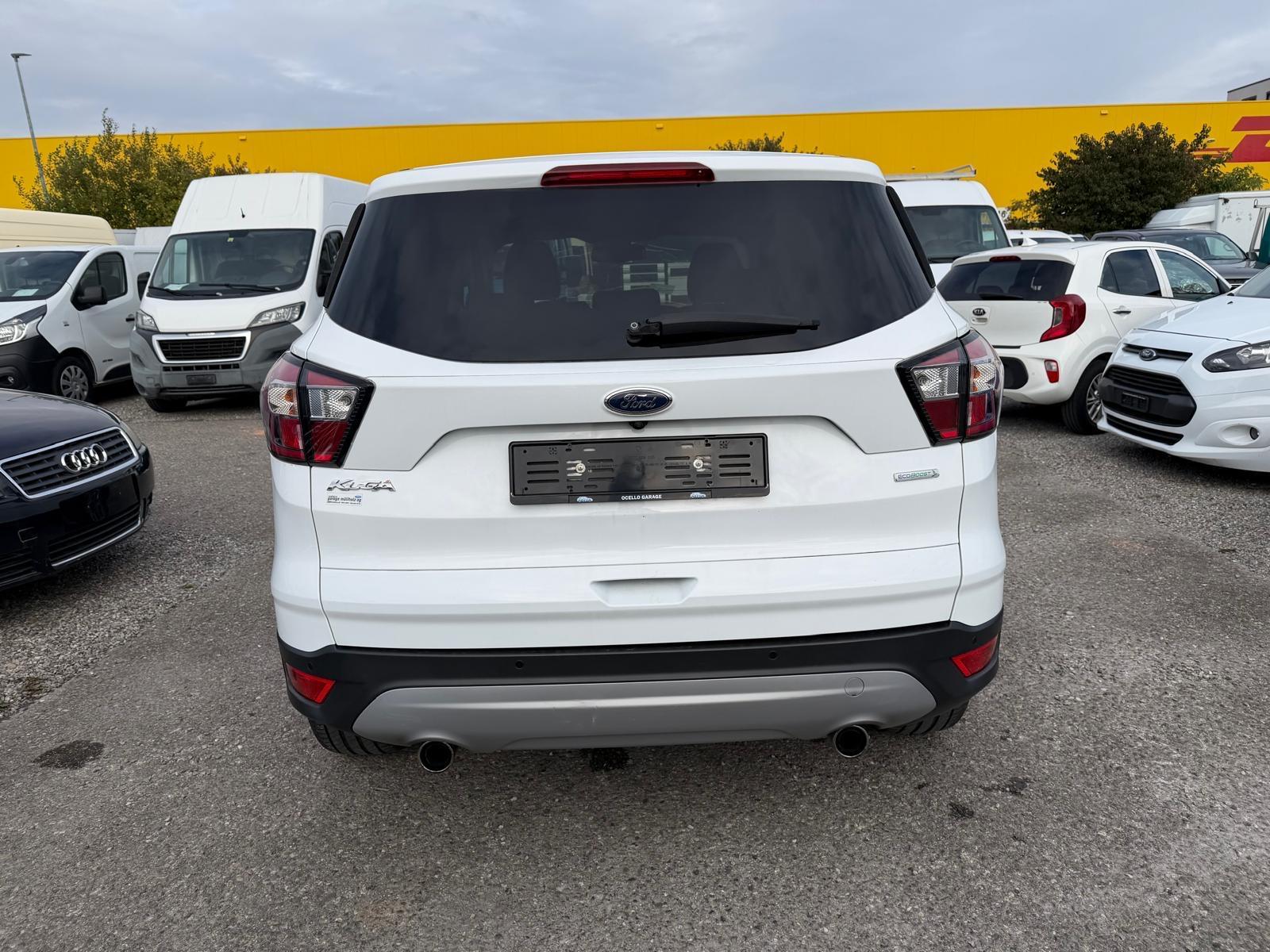 FORD Kuga 1.5 EcoB 150 Titanium 2WD-image-4