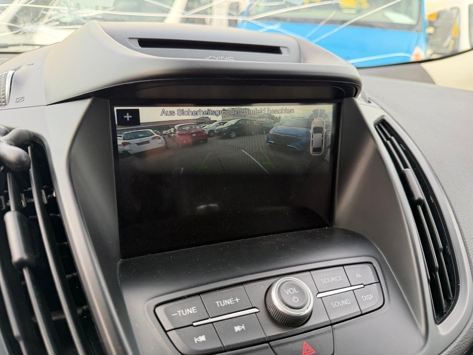 FORD Kuga 1.5 EcoB 150 Titanium 2WD-image-11