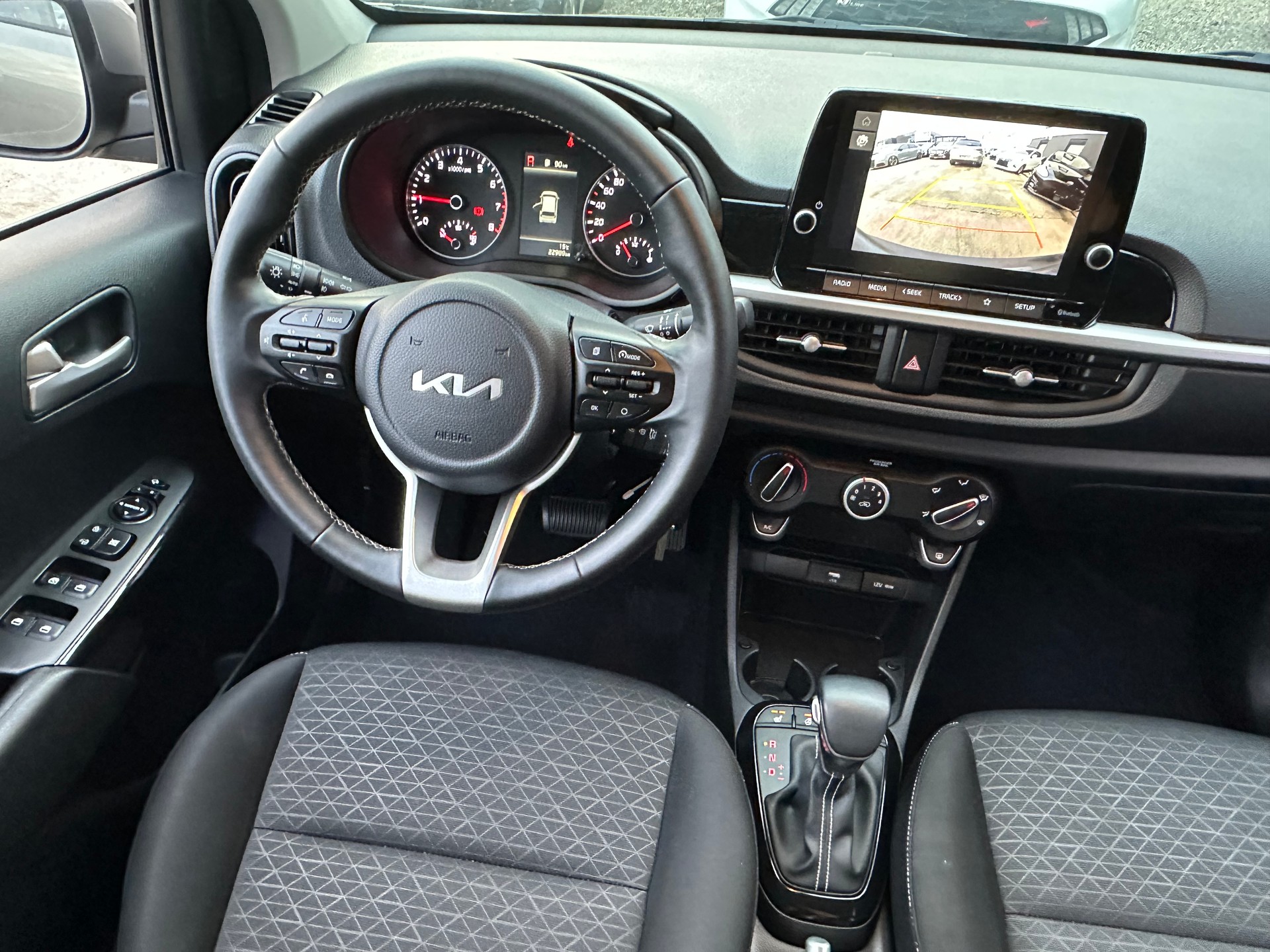 KIA Picanto 1.0 CVVT First Edition AMT-image-23