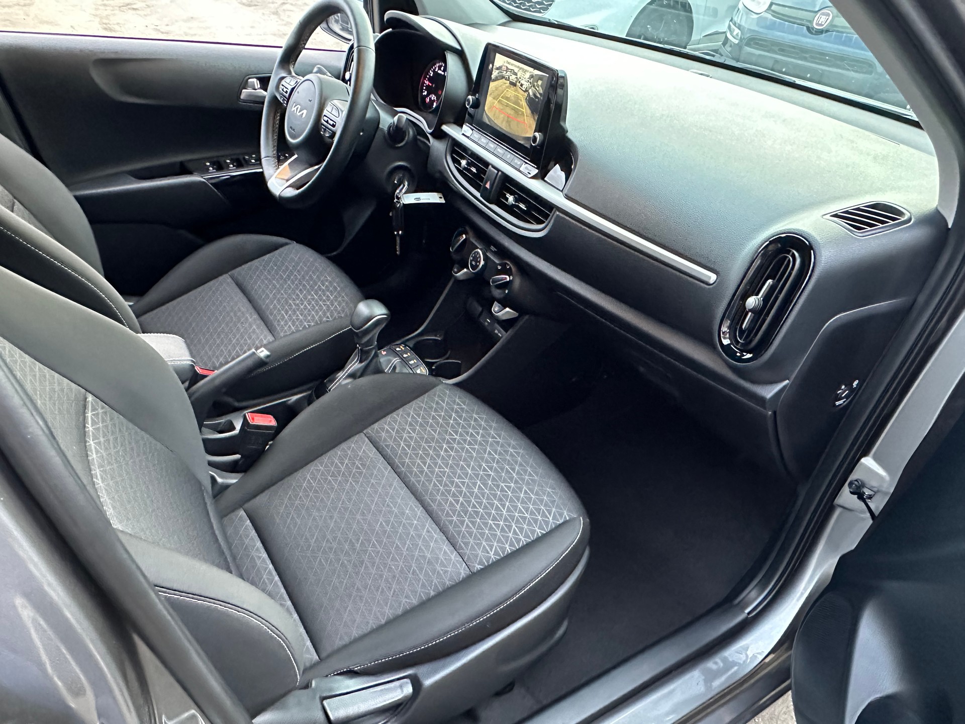 KIA Picanto 1.0 CVVT First Edition AMT-image-24