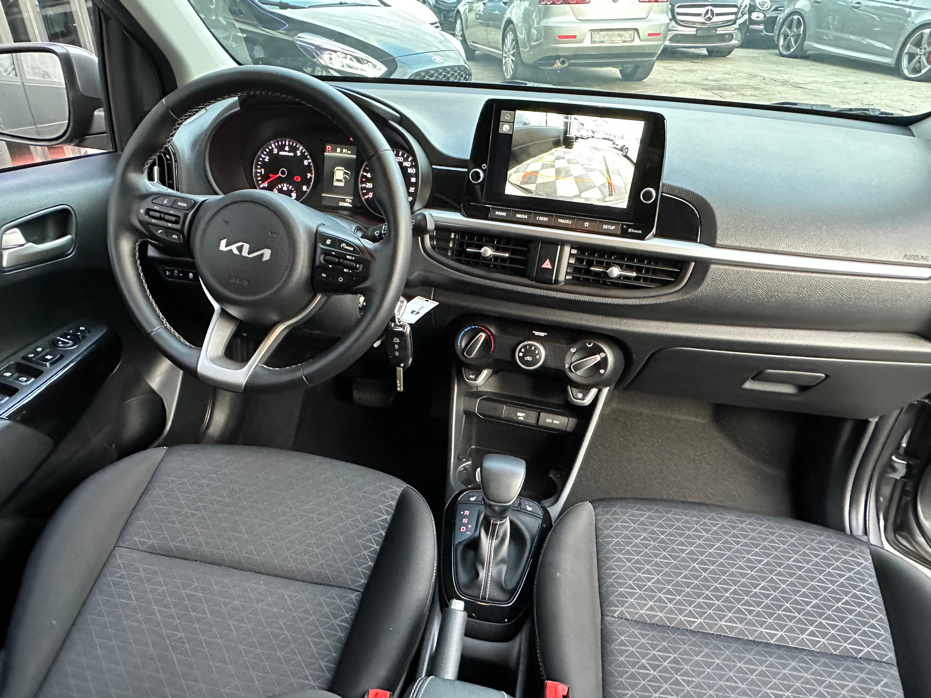 KIA Picanto 1.0 CVVT First Edition AMT-image-16