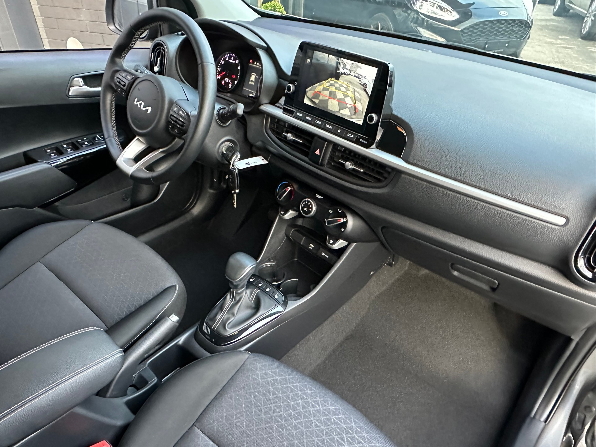 KIA Picanto 1.0 CVVT First Edition AMT-image-11