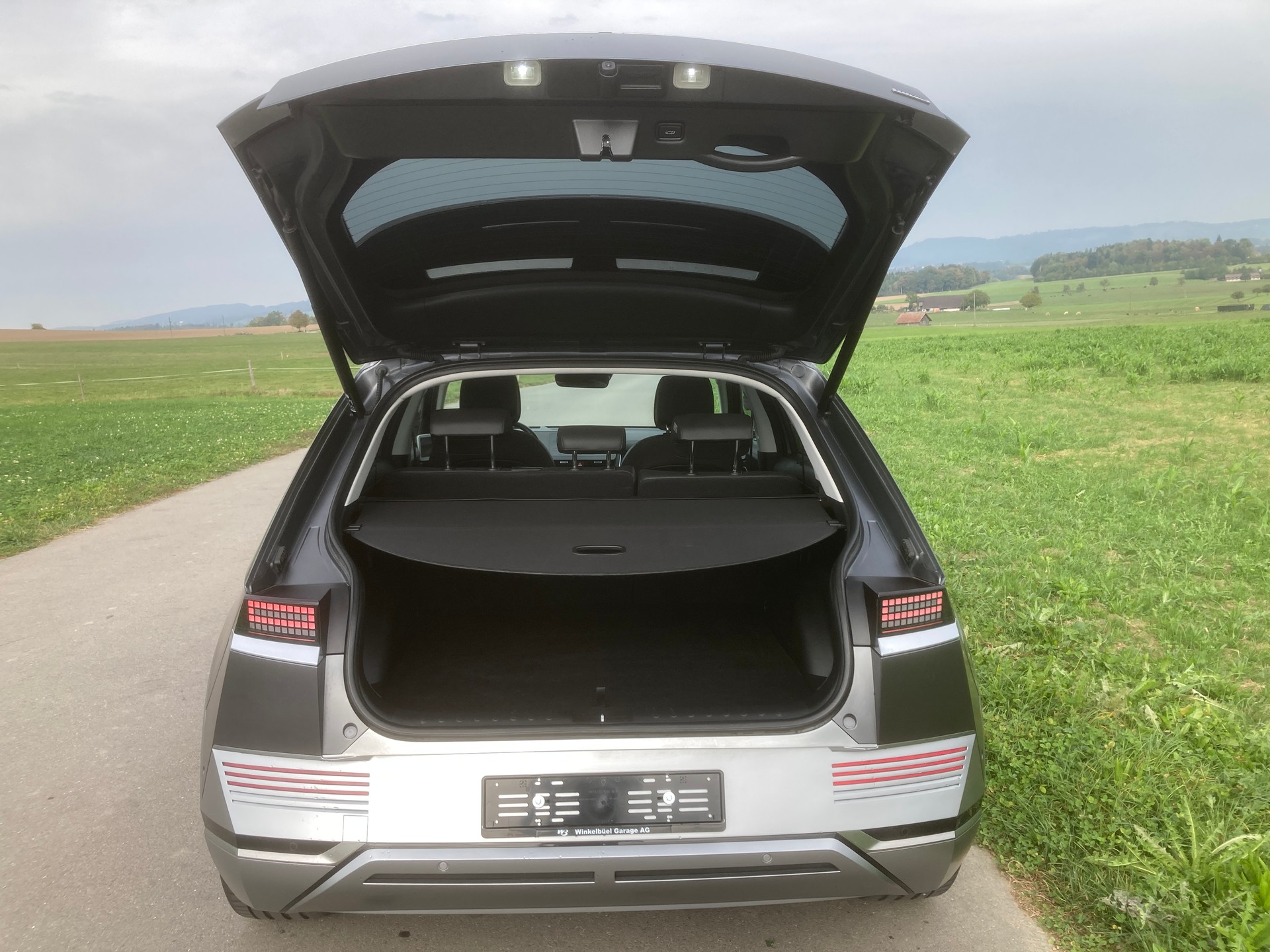 HYUNDAI Ioniq 5 77kWh Vertex 4WD SoH 100%-image-5