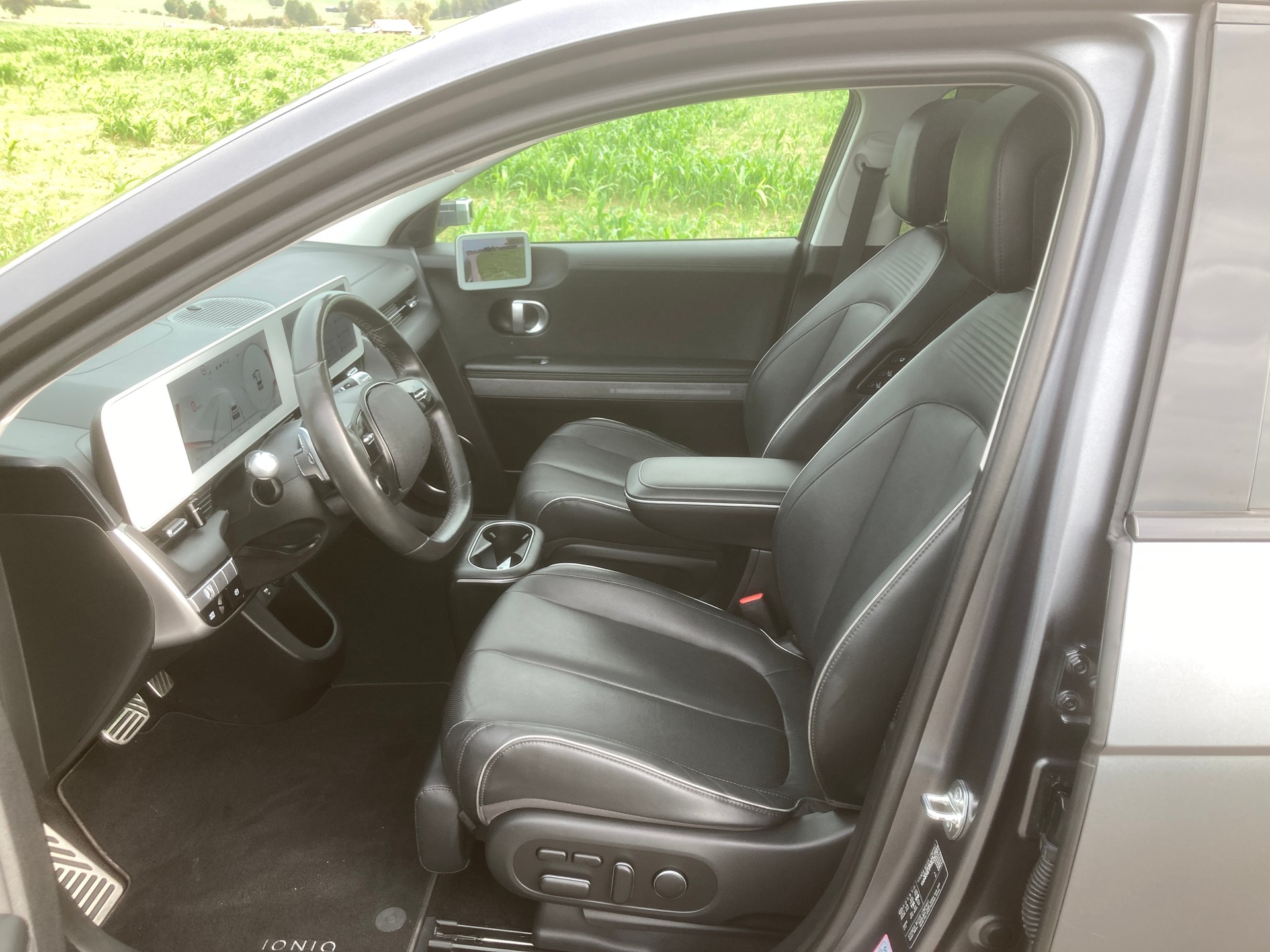 HYUNDAI Ioniq 5 77kWh Vertex 4WD SoH 100%-image-9