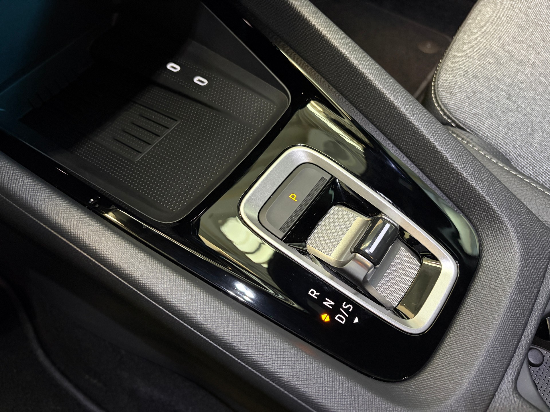 SKODA Octavia Kombi 1.5 TSI mHEV DSG Sportline SPORTSCHALENSITZE ANHÄNGEKUPPLUNG - HERSTELLERGARANTIE BIS 2029!-image-19