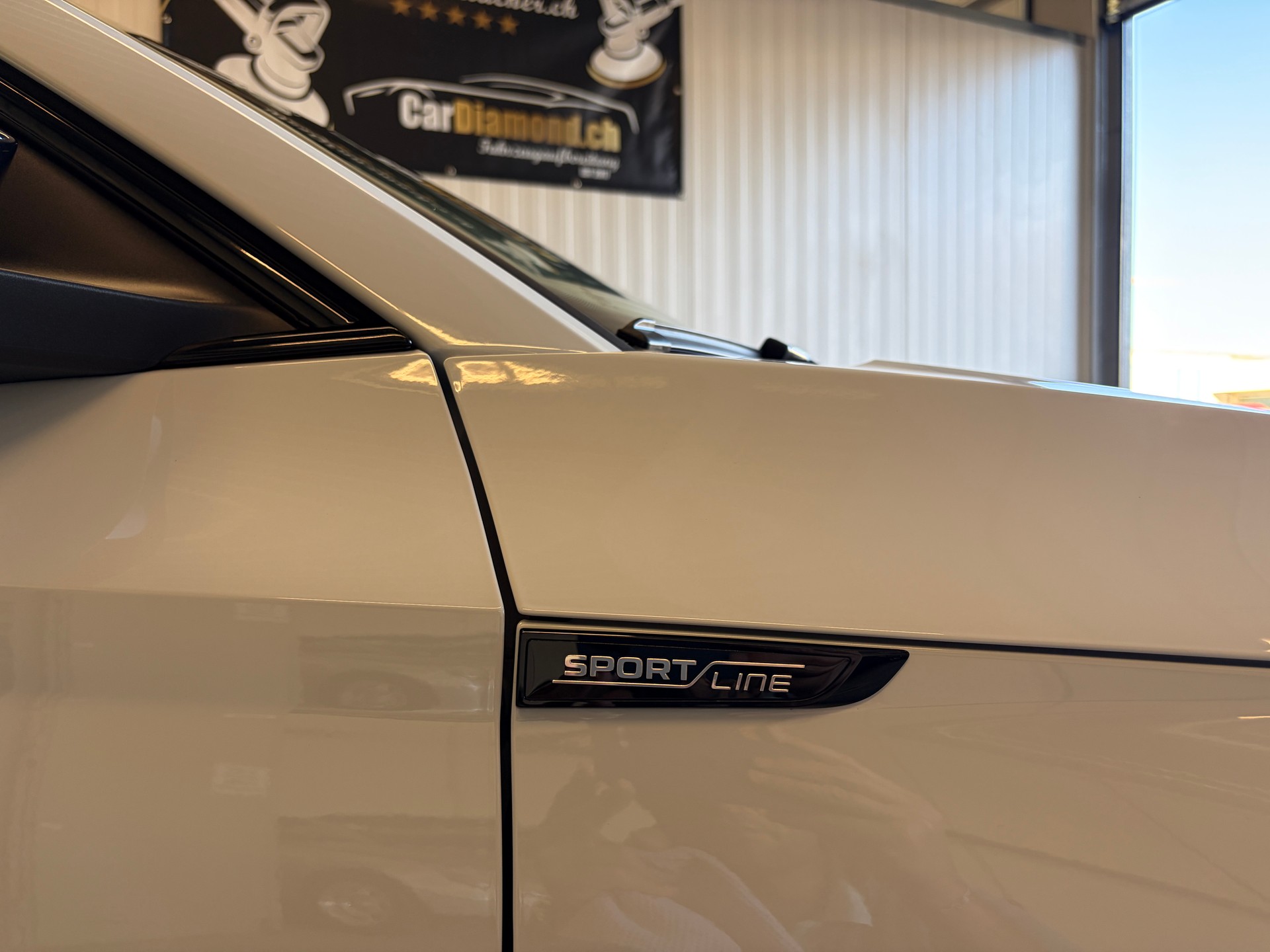 SKODA Octavia Kombi 1.5 TSI mHEV DSG Sportline SPORTSCHALENSITZE ANHÄNGEKUPPLUNG - HERSTELLERGARANTIE BIS 2029!-image-4