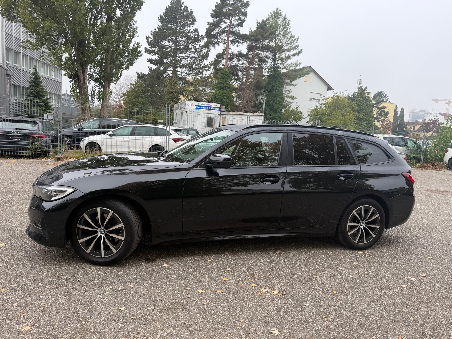 BMW 320d xDrive 48V Touring Steptronic * Teil-Leder * Gr. Navi * LED * PDC V&H * Tempomat * Frisch Ab MFK-image-12