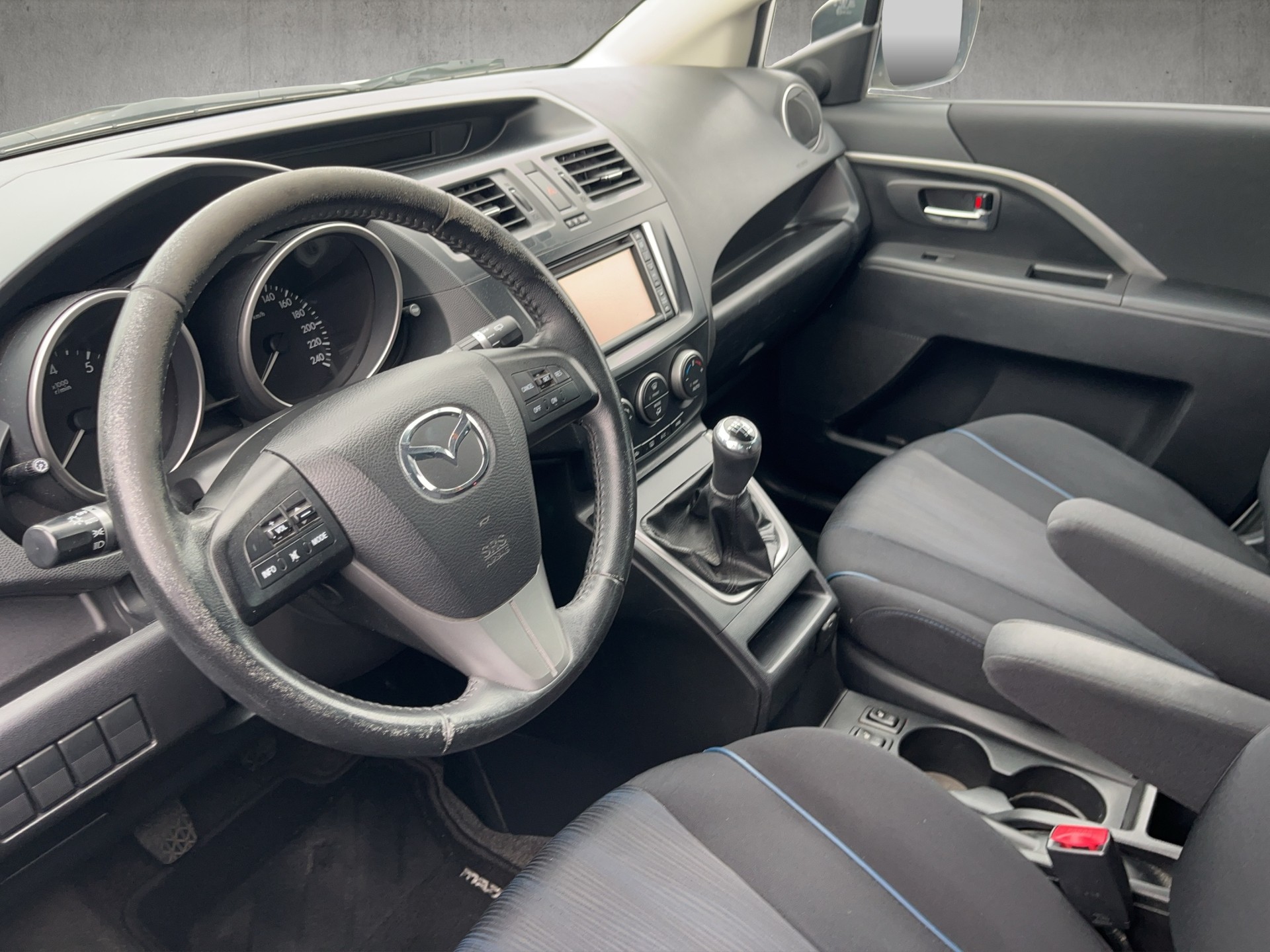 MAZDA 5 2.0 16V Exclusive-image-14