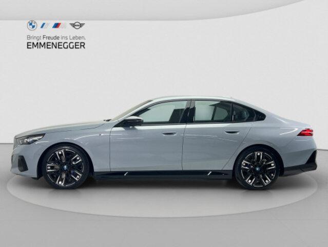 BMW i5 G60 M60 xDrive-image-1