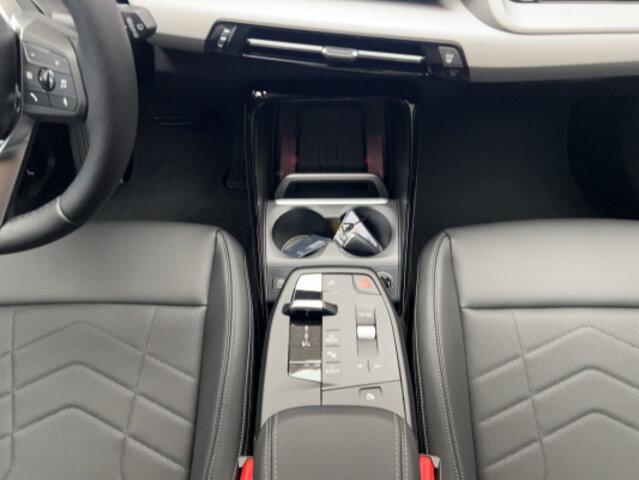 BMW X1 U11 20i sDrive-image-11